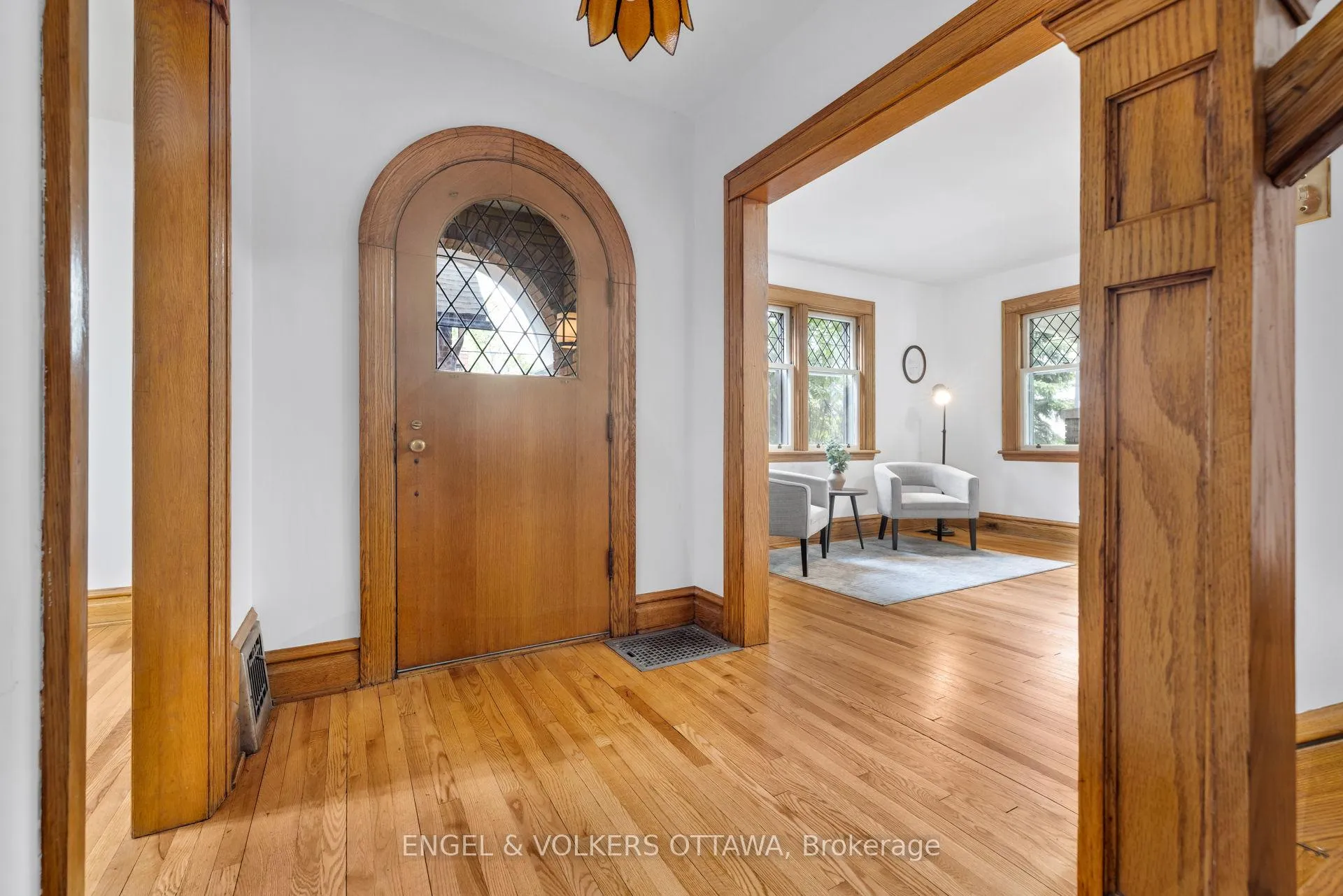 Photo 7 of 54 Glendale Avenue, Ottawa, Glebe — HOMEH