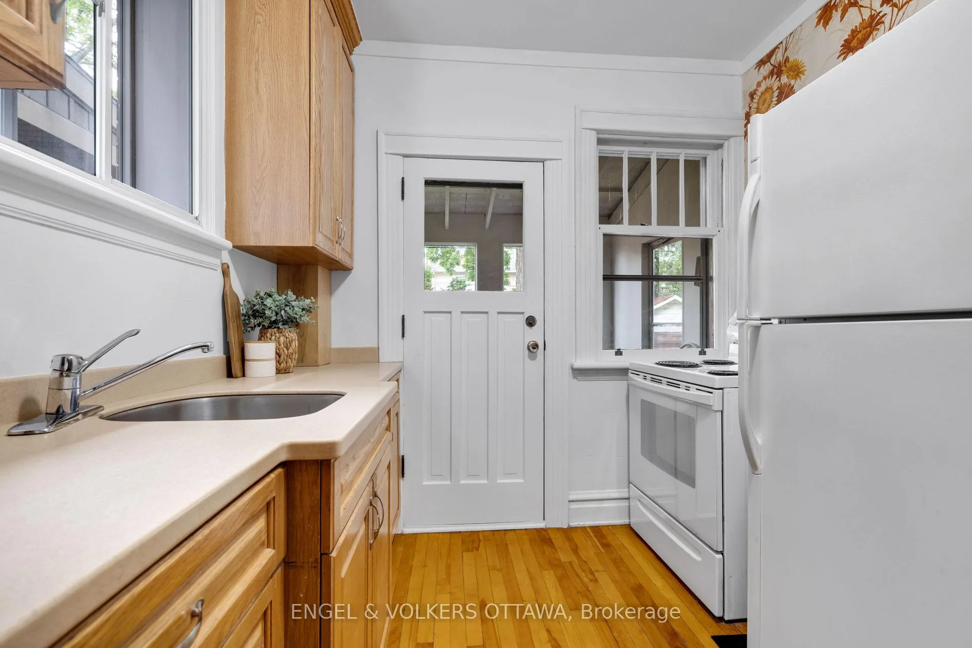 Photo 20 of 54 Glendale Avenue, Ottawa, Glebe — HOMEH