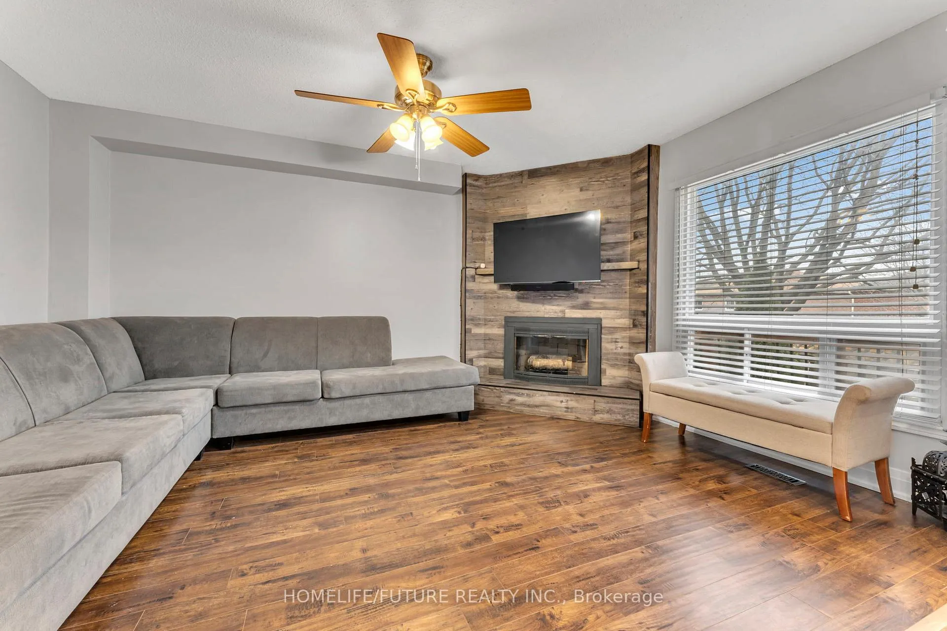 Photo 9 of 1600 Melman Street, Pickering, Brock Ridge — HOMEH