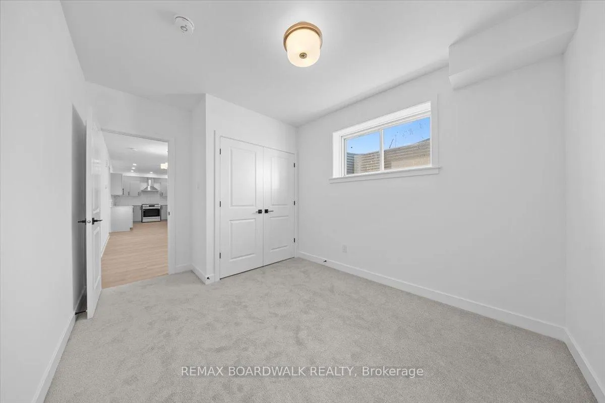 Photo 16 of 141 Shelleright Street, Ottawa, Kanata - Emerald Meadows/Trailwest — HOMEH