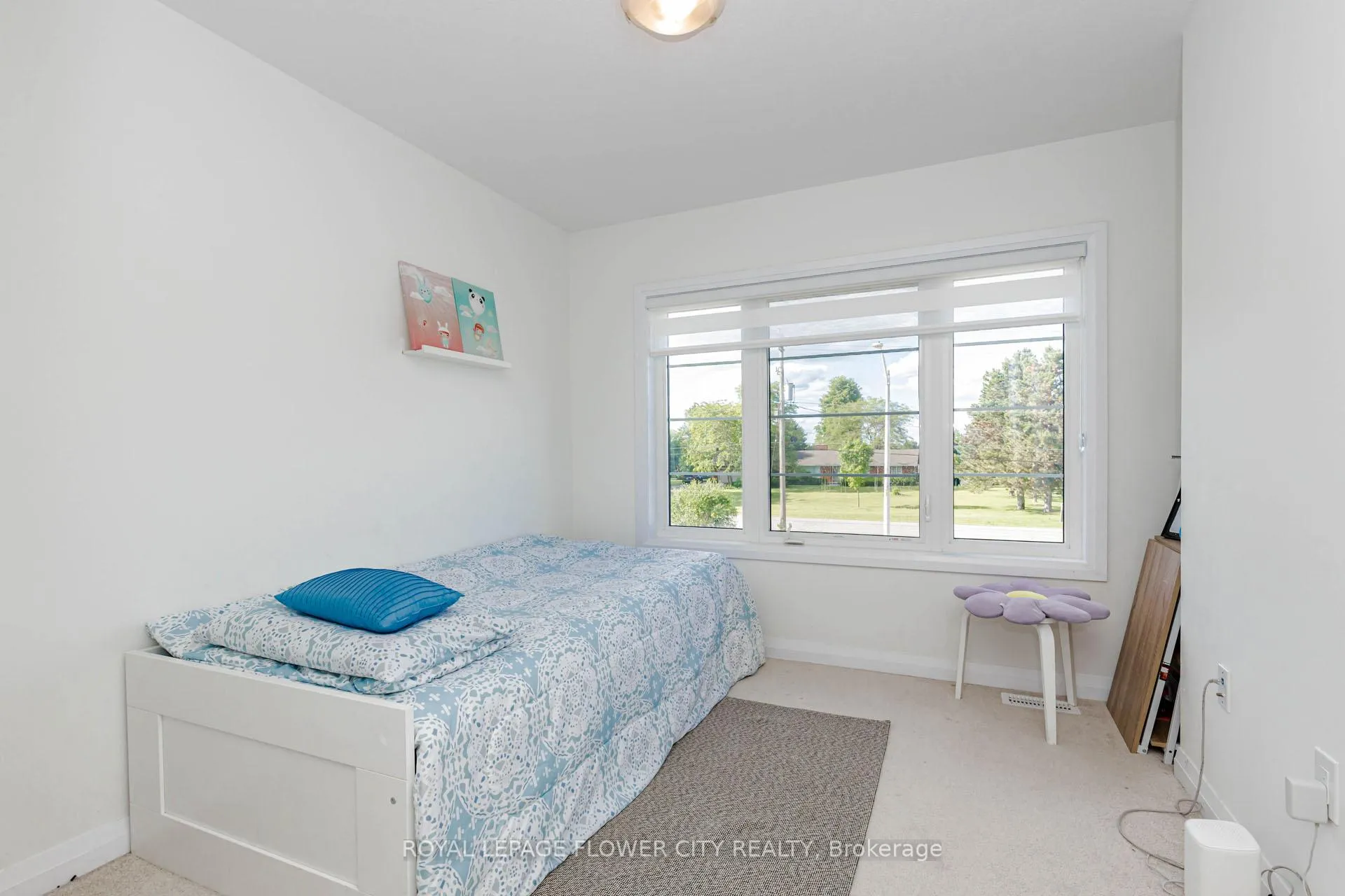 Photo 39 of 60 Granville Crescent, Haldimand — HOMEH