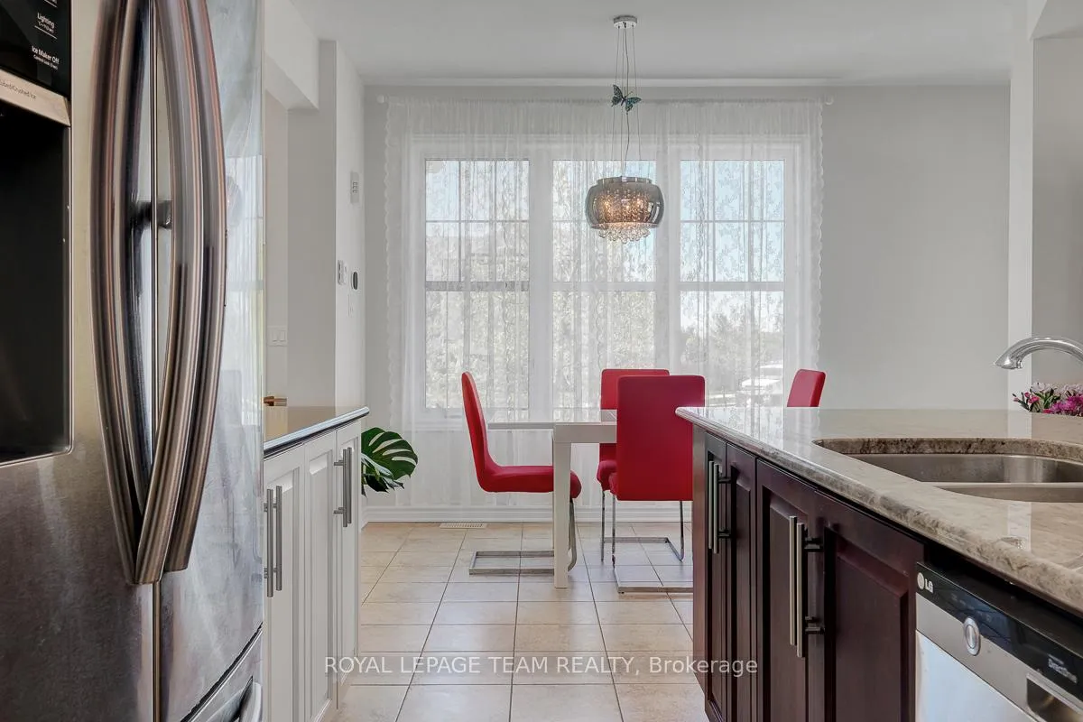 Photo 18 of 200 Rivertree Street, Ottawa, Kanata - Emerald Meadows/Trailwest — HOMEH