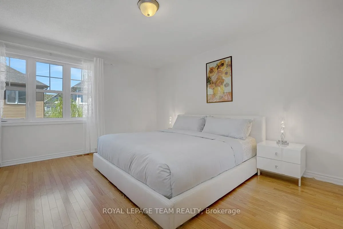 Photo 28 of 200 Rivertree Street, Ottawa, Kanata - Emerald Meadows/Trailwest — HOMEH