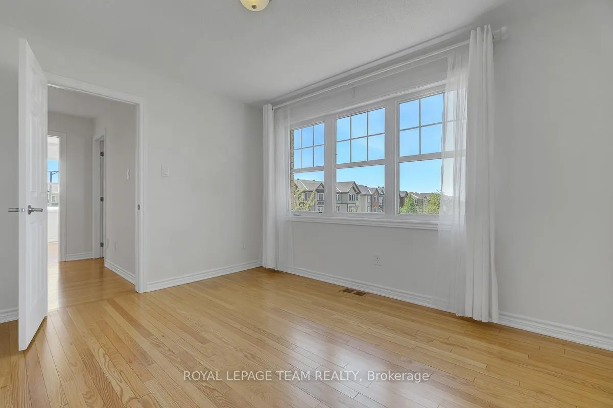 Photo 35 of 200 Rivertree Street, Ottawa, Kanata - Emerald Meadows/Trailwest — HOMEH