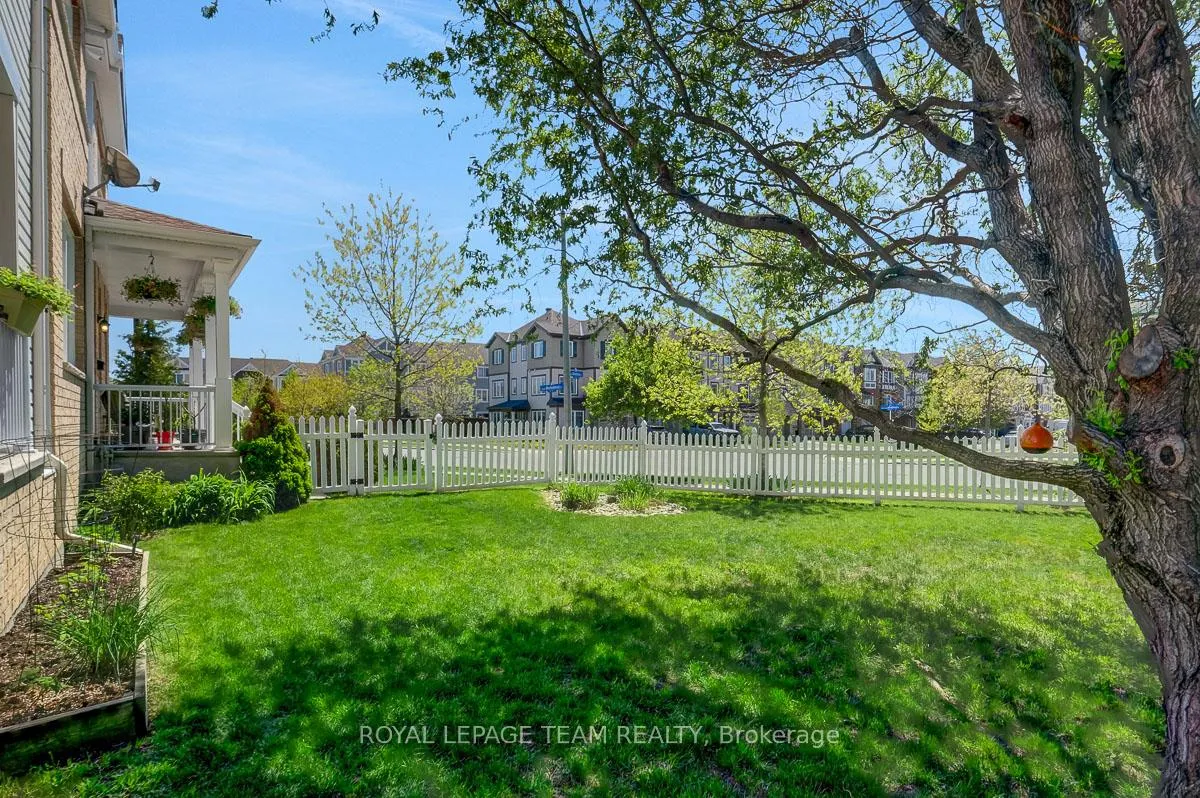 Photo 44 of 200 Rivertree Street, Ottawa, Kanata - Emerald Meadows/Trailwest — HOMEH