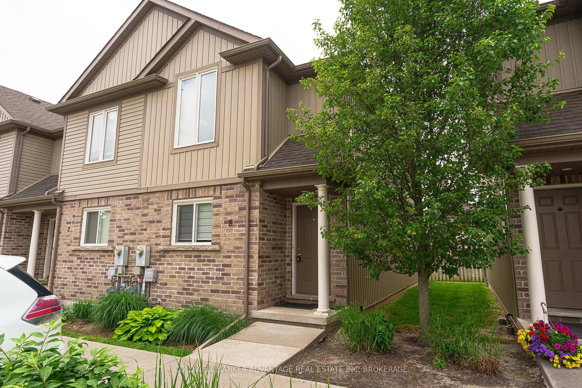 Photo 1 of Unit 8, 6117 Kelsey Crescent, Niagara Falls, Forestview — HOMEH