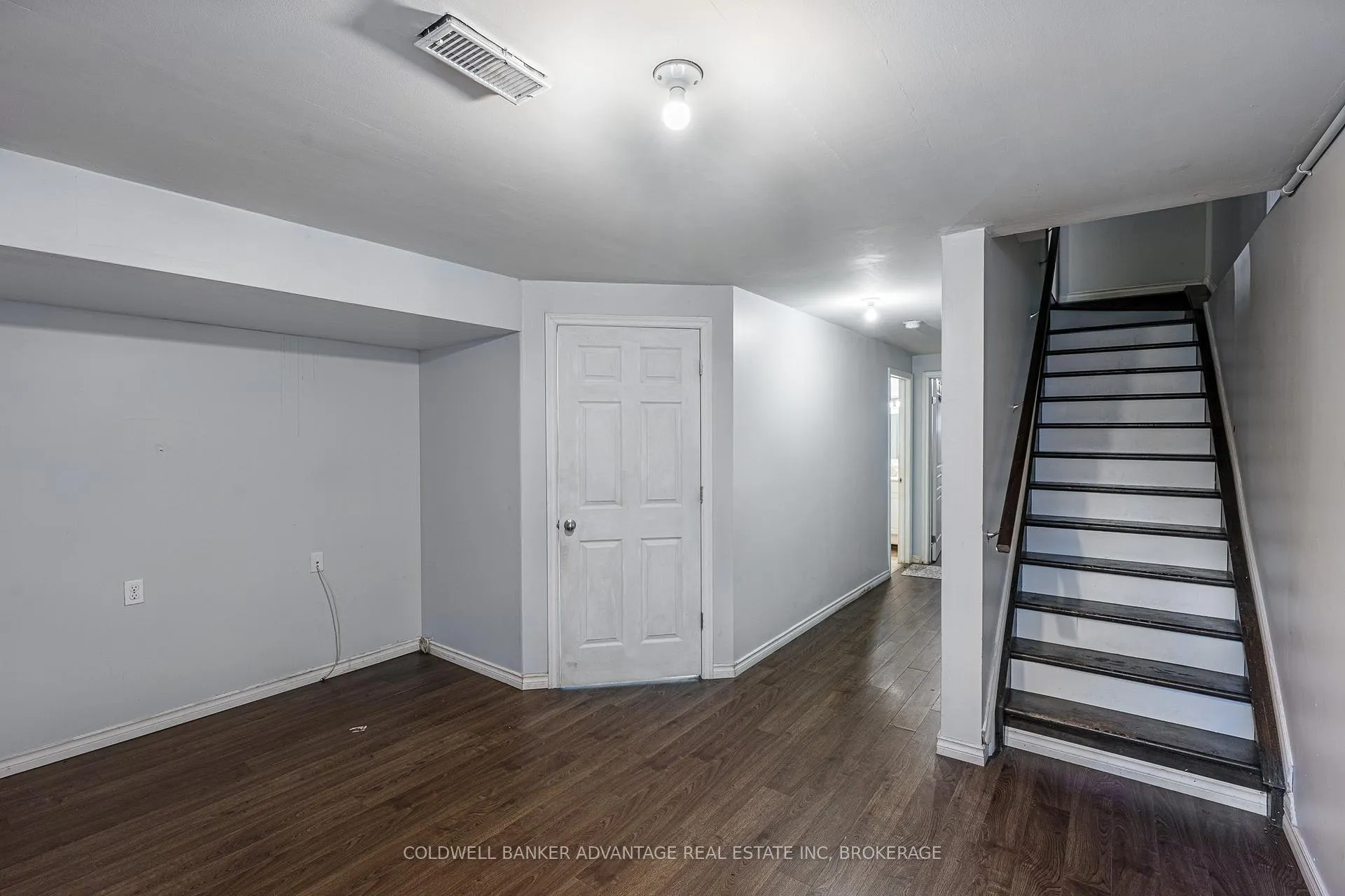 Photo 21 of Unit 8, 6117 Kelsey Crescent, Niagara Falls, Forestview — HOMEH