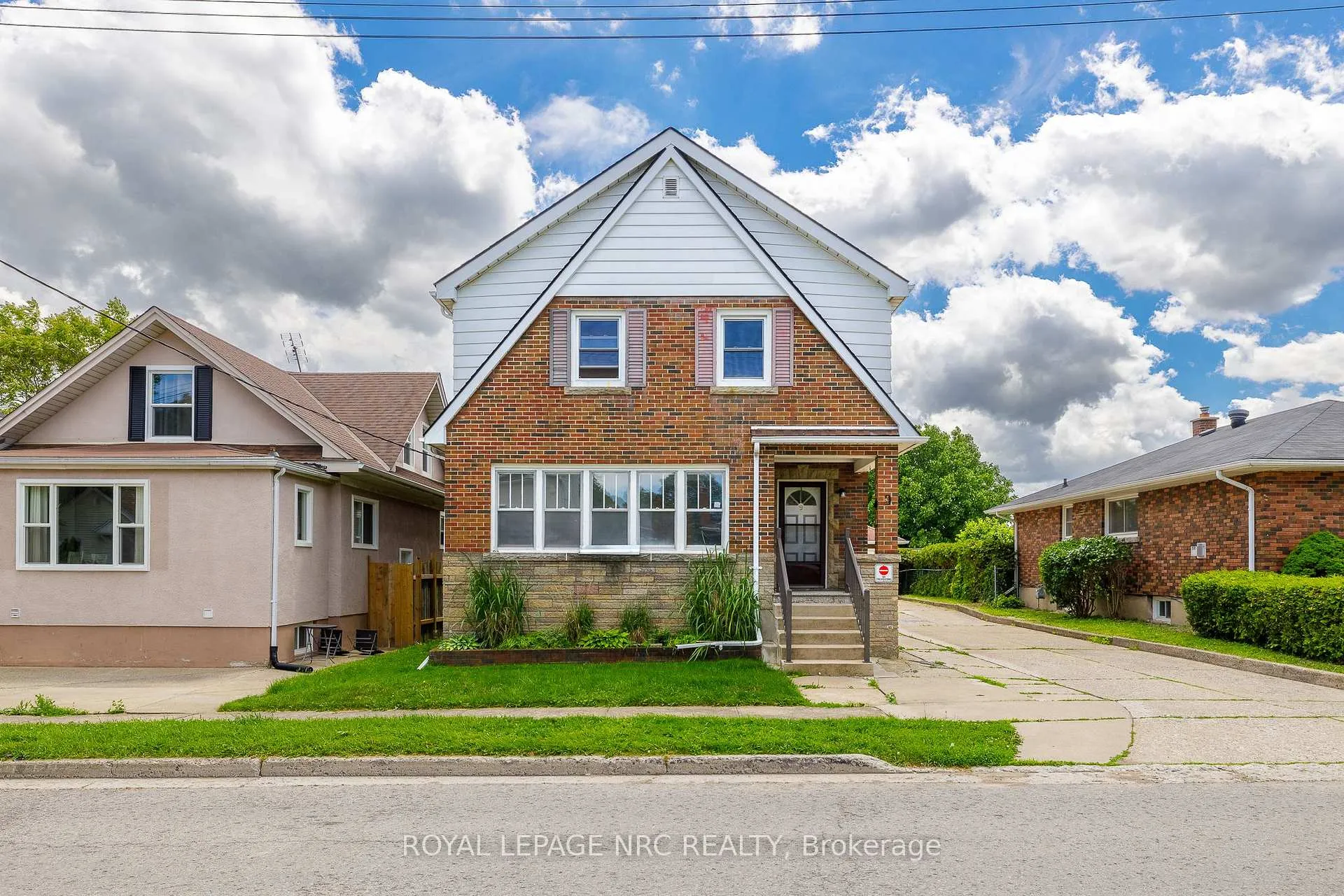 Photo 2 of 9 Water Street, Thorold, Thorold Downtown — HOMEH