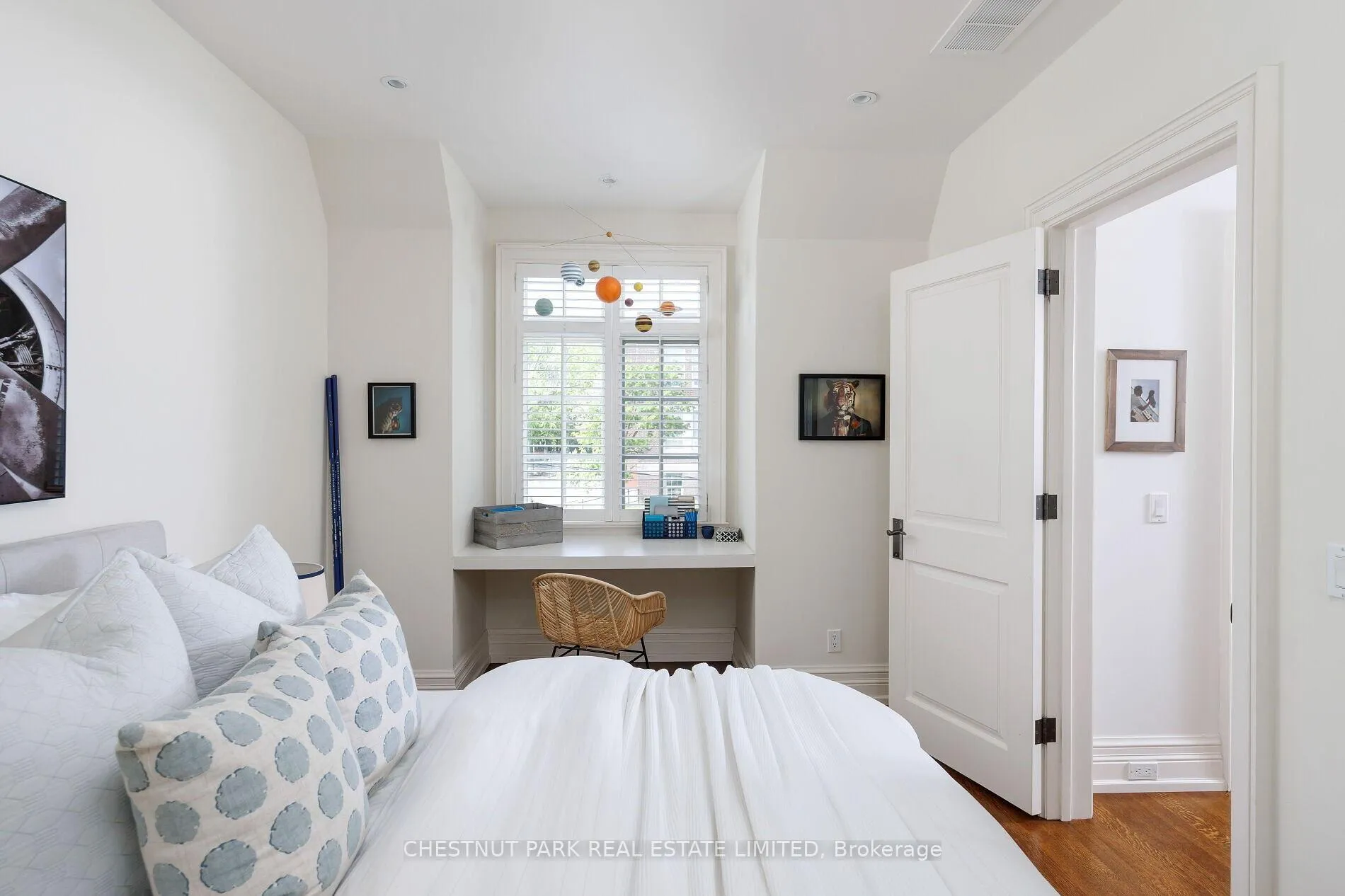 Photo 33 of 7 Strathgowan Crescent, Toronto, Lawrence Park South — HOMEH