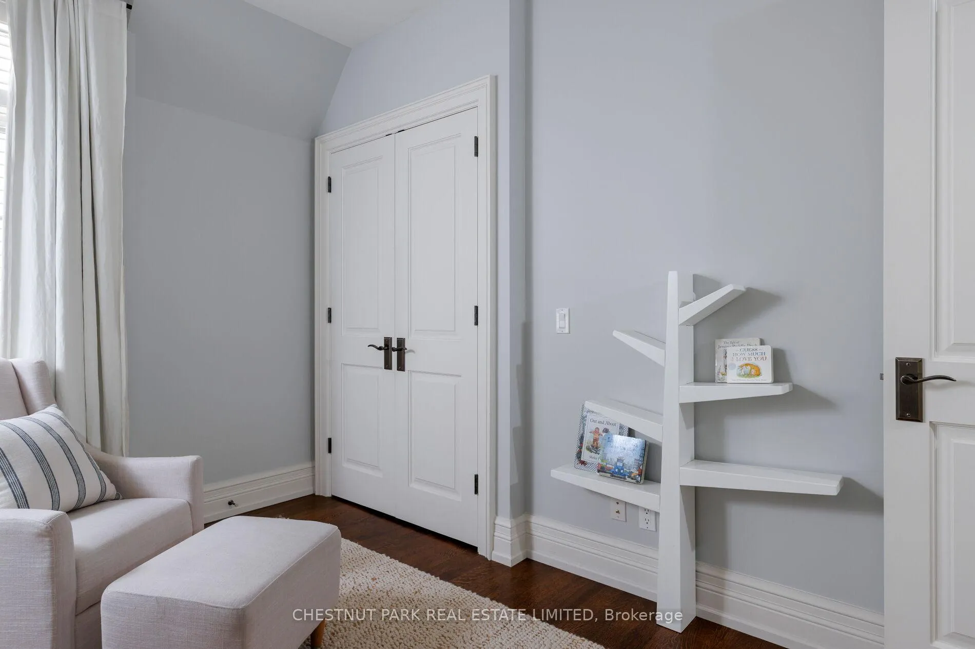 Photo 36 of 7 Strathgowan Crescent, Toronto, Lawrence Park South — HOMEH