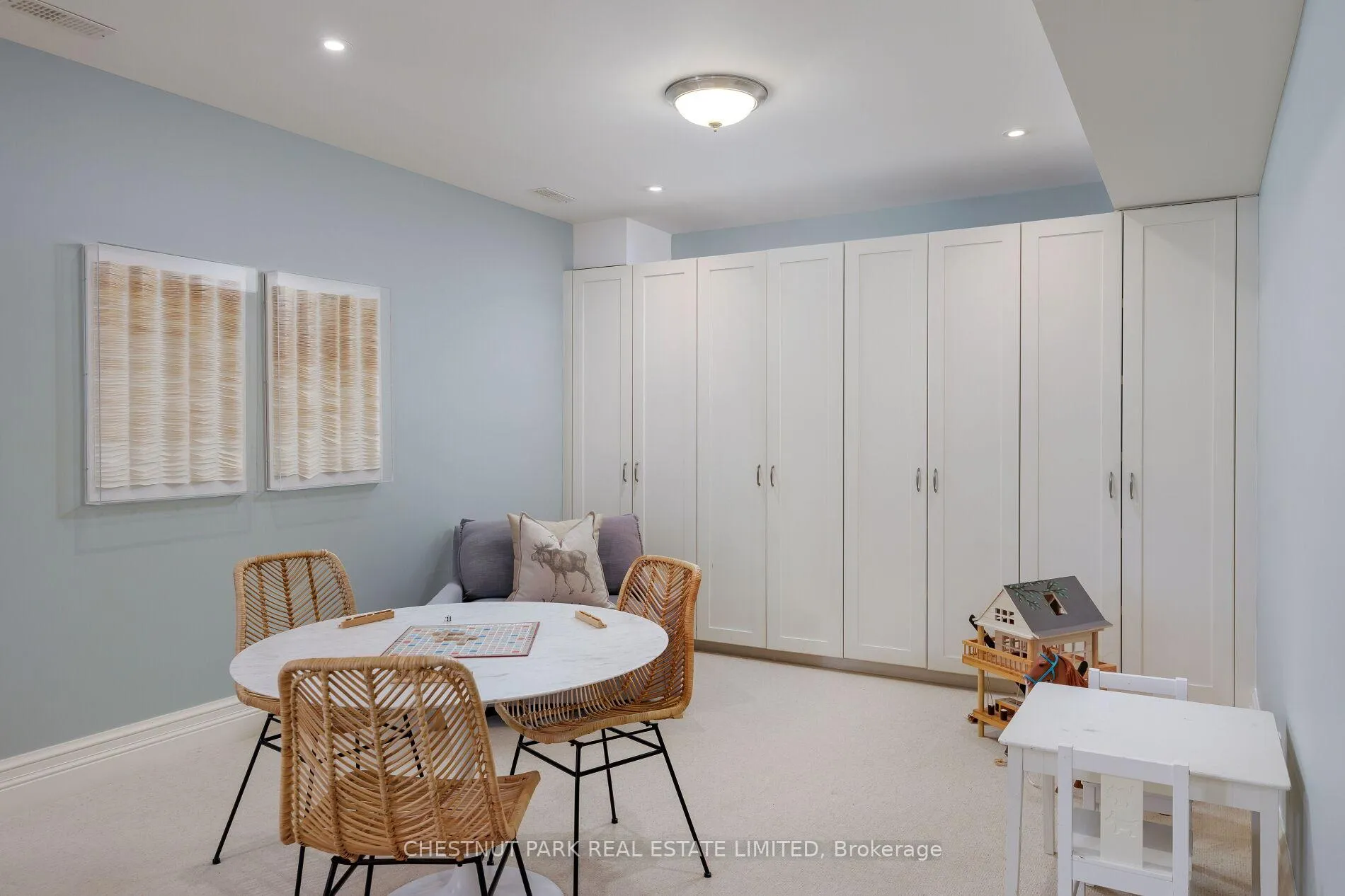 Photo 40 of 7 Strathgowan Crescent, Toronto, Lawrence Park South — HOMEH
