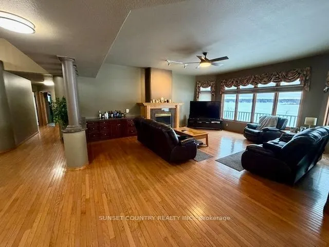 Photo 4 of 92 Edgewater Drive, Dryden, Edgewater Terrace — HOMEH