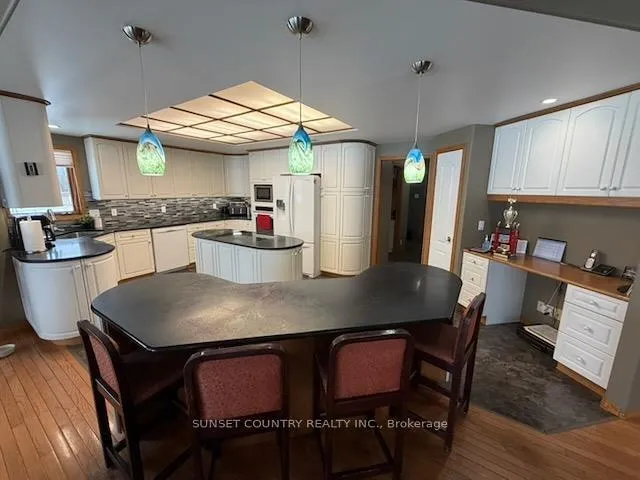 Photo 9 of 92 Edgewater Drive, Dryden, Edgewater Terrace — HOMEH