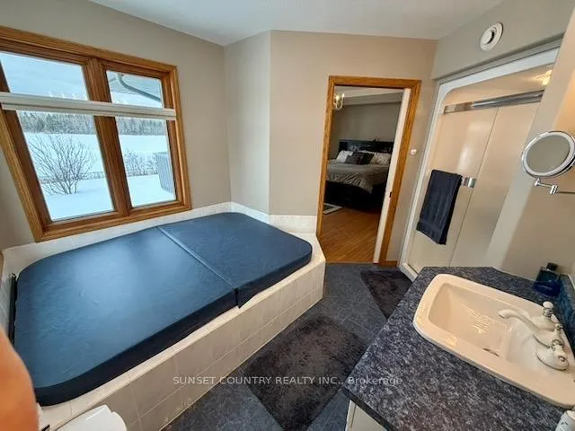 Photo 14 of 92 Edgewater Drive, Dryden, Edgewater Terrace — HOMEH