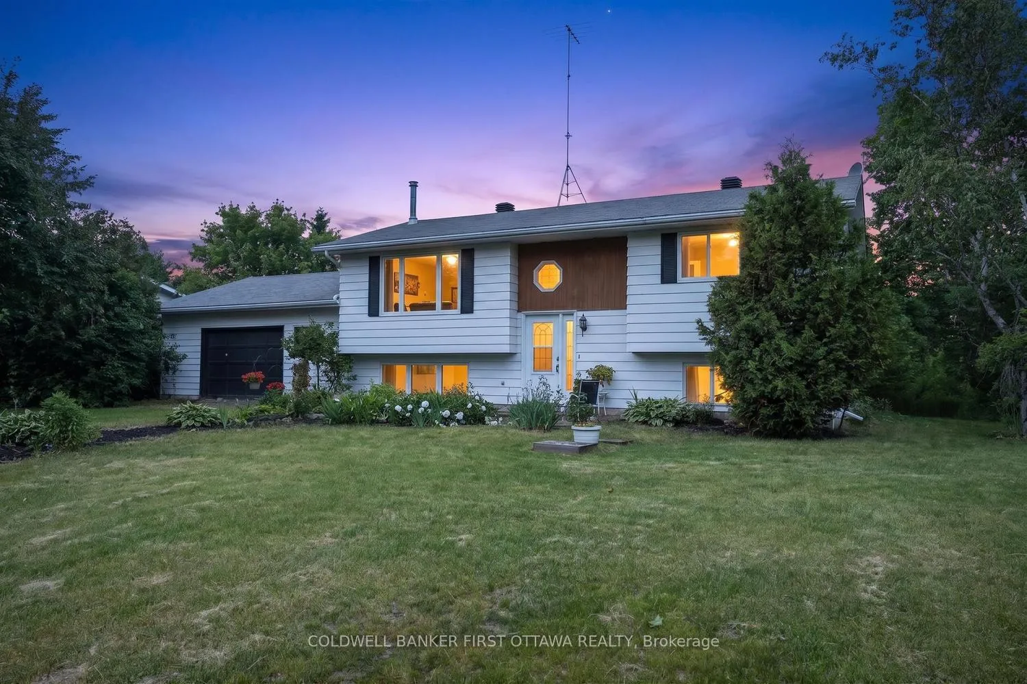 Photo 1 of 8715 Copeland Road, Ottawa, Btwn Franktown Rd. & Fallowfield Rd. — HOMEH