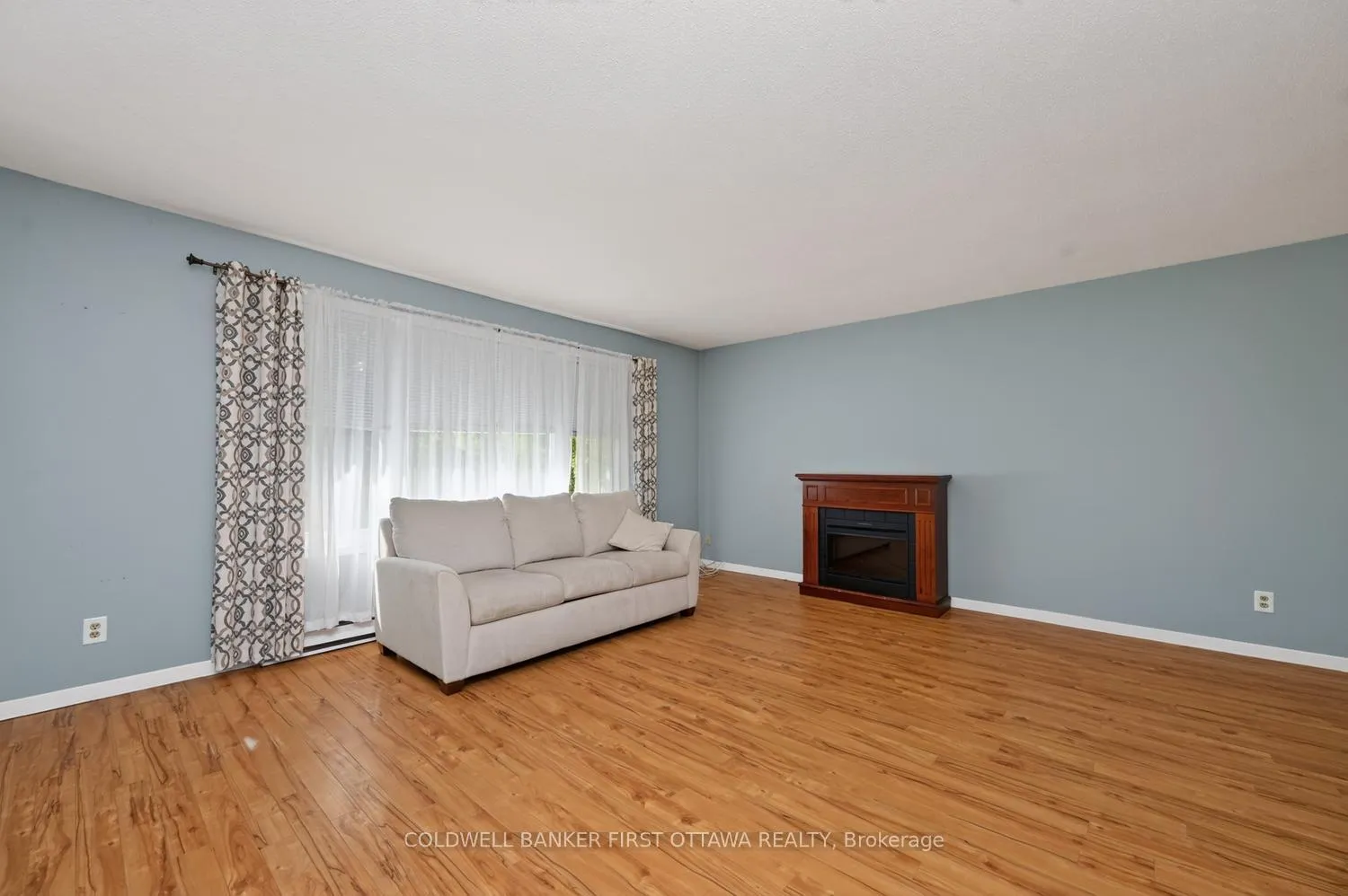 Photo 8 of 8715 Copeland Road, Ottawa, Btwn Franktown Rd. & Fallowfield Rd. — HOMEH