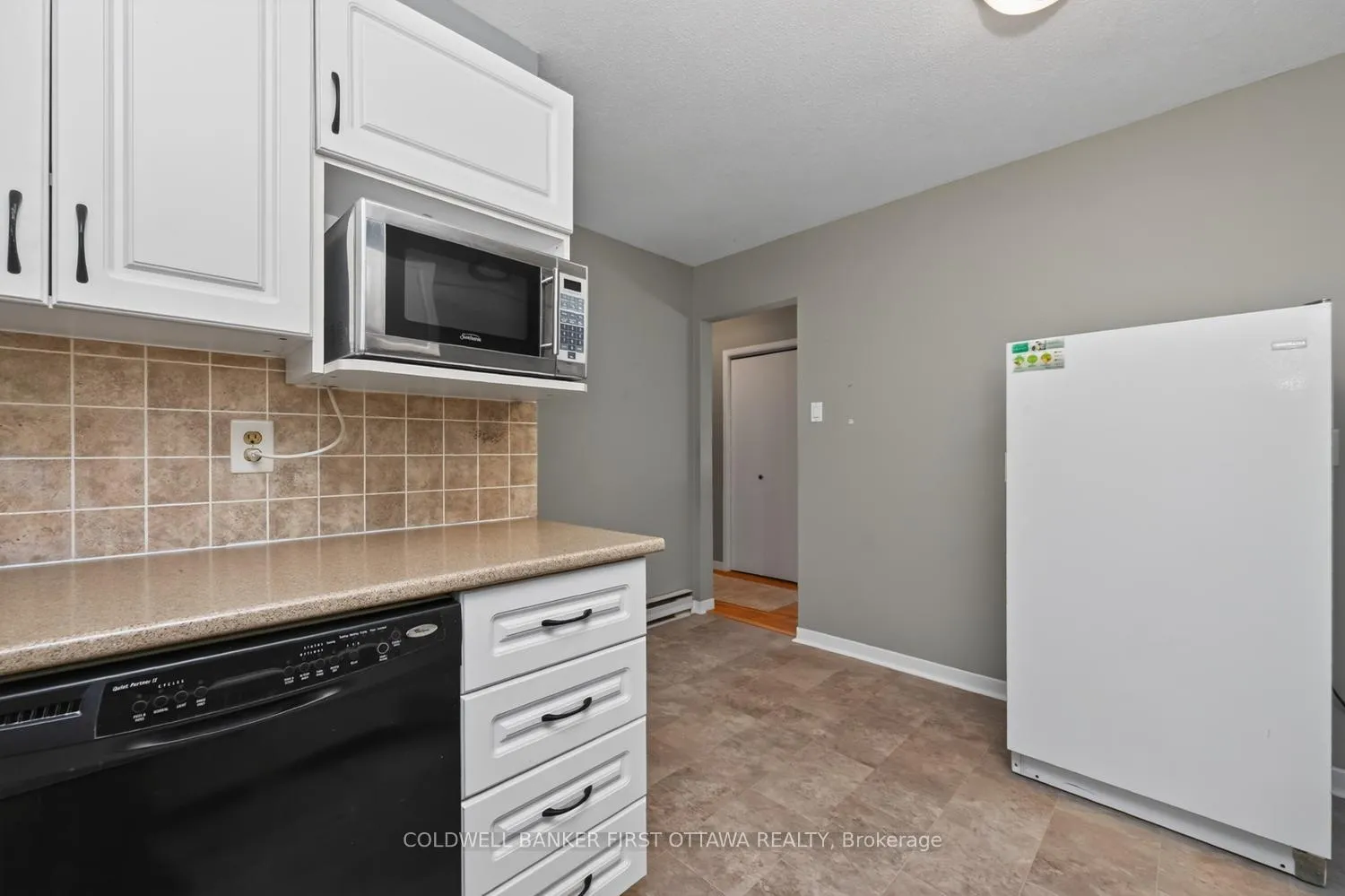Photo 18 of 8715 Copeland Road, Ottawa, Btwn Franktown Rd. & Fallowfield Rd. — HOMEH