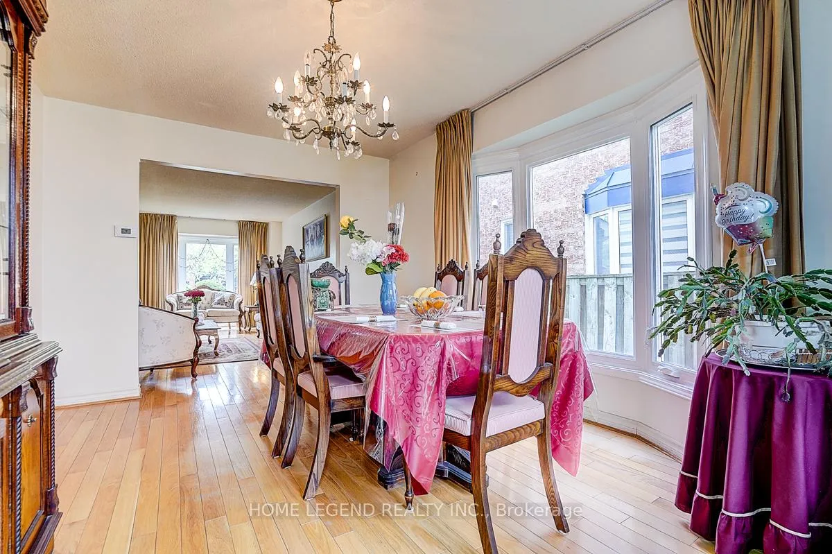 Photo 11 of 142 Highgate Drive, Markham, Milliken Mills West — HOMEH