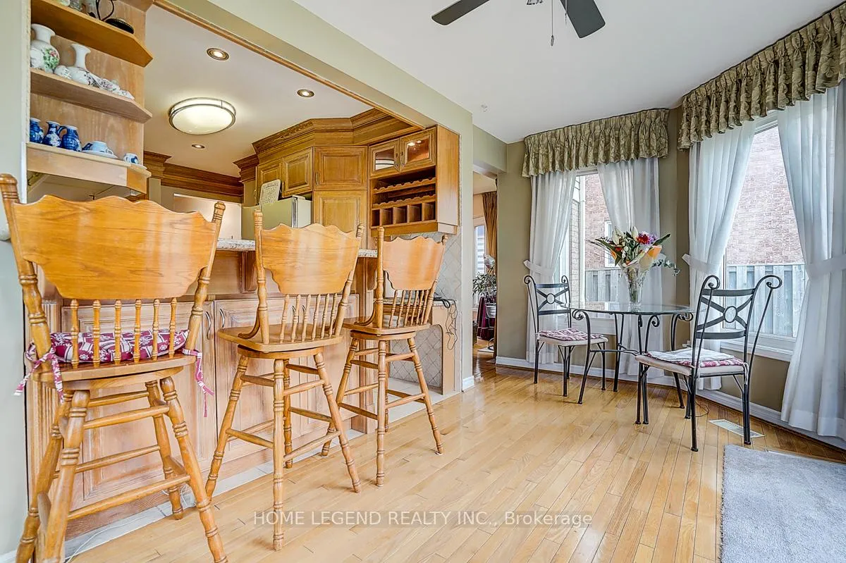Photo 17 of 142 Highgate Drive, Markham, Milliken Mills West — HOMEH