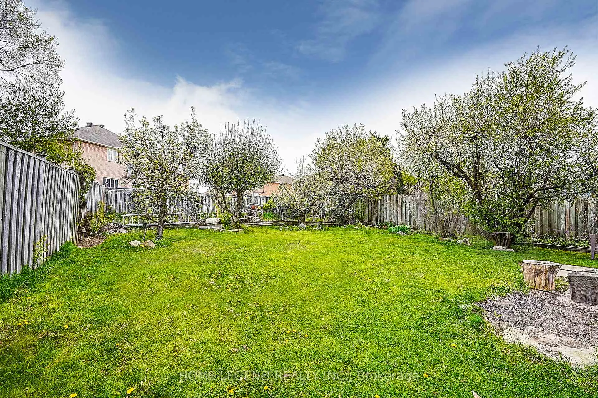 Photo 39 of 142 Highgate Drive, Markham, Milliken Mills West — HOMEH
