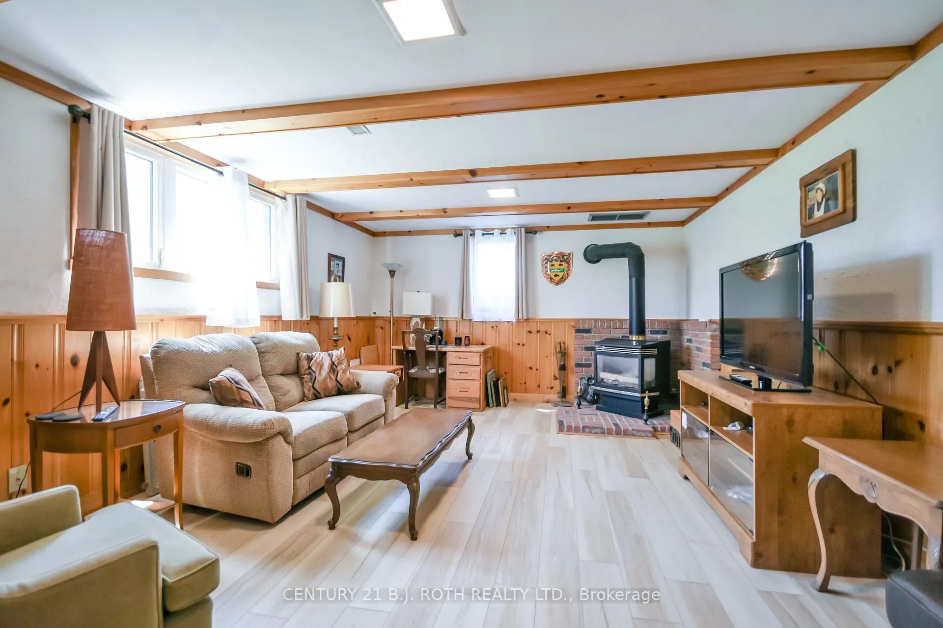 Photo 33 of 147 Bayshore Drive, Ramara, Rural Ramara — HOMEH