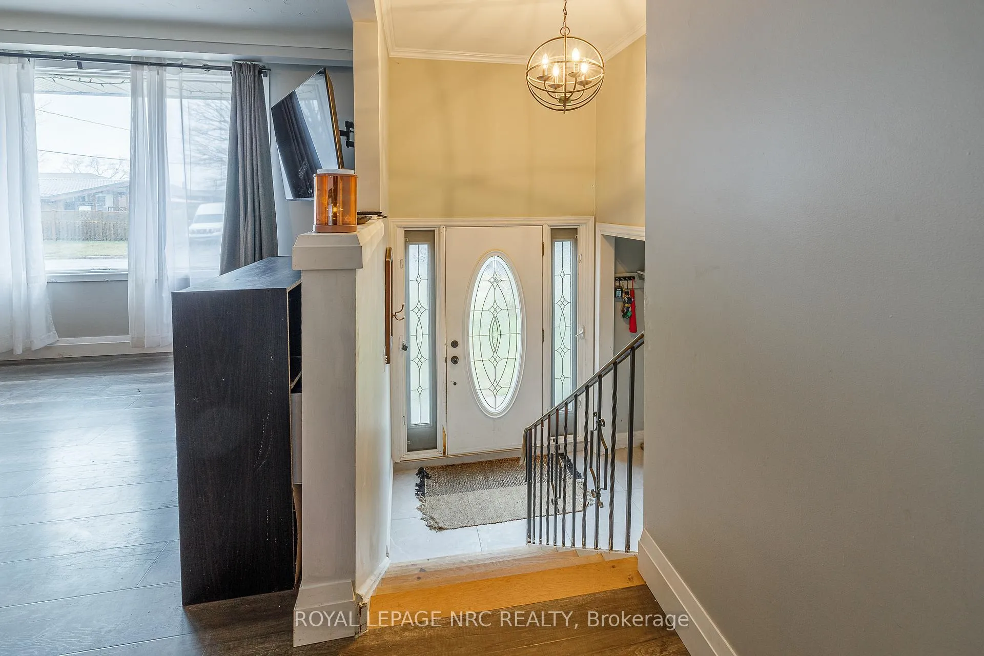 Photo 7 of 106 Lewis Street, Welland, Lincoln/Crowland — HOMEH