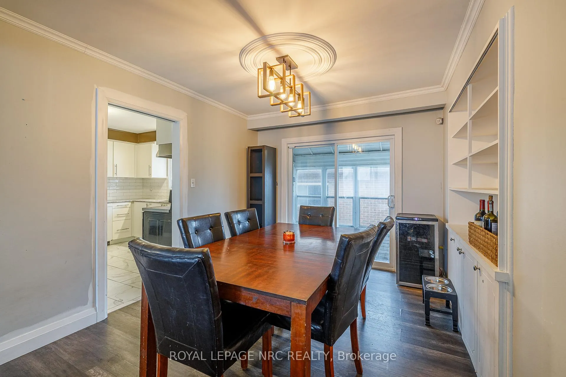 Photo 11 of 106 Lewis Street, Welland, Lincoln/Crowland — HOMEH
