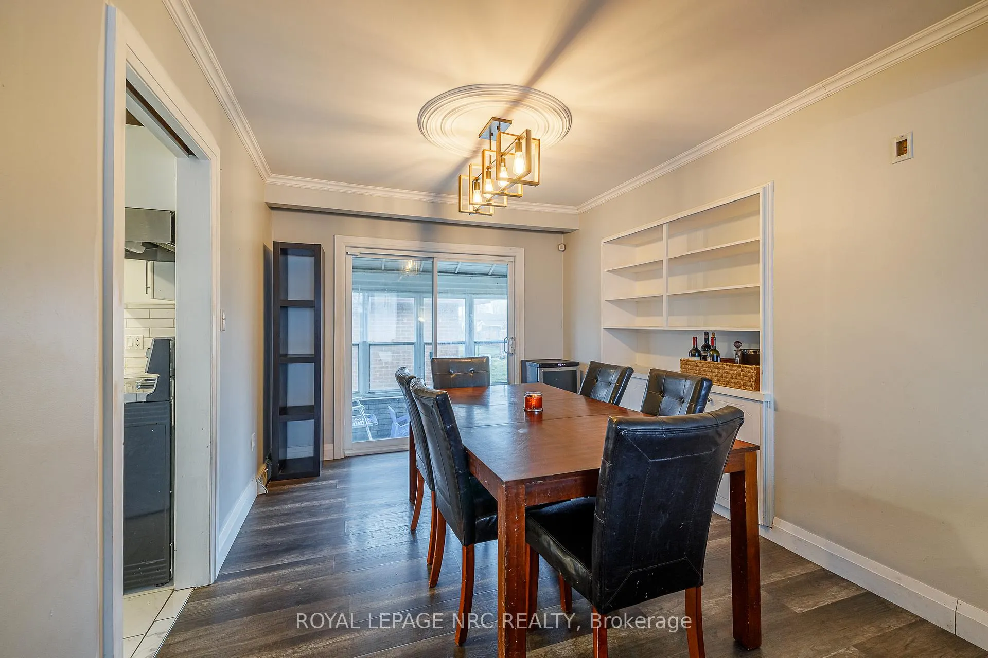 Photo 12 of 106 Lewis Street, Welland, Lincoln/Crowland — HOMEH