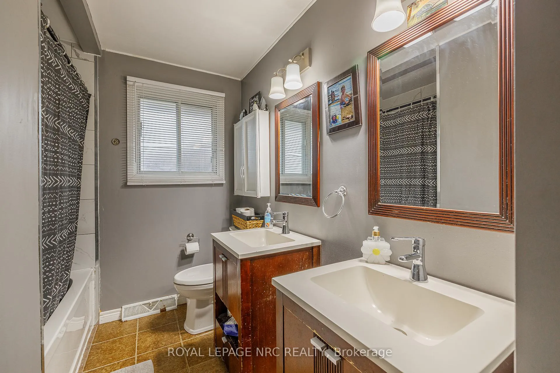 Photo 20 of 106 Lewis Street, Welland, Lincoln/Crowland — HOMEH
