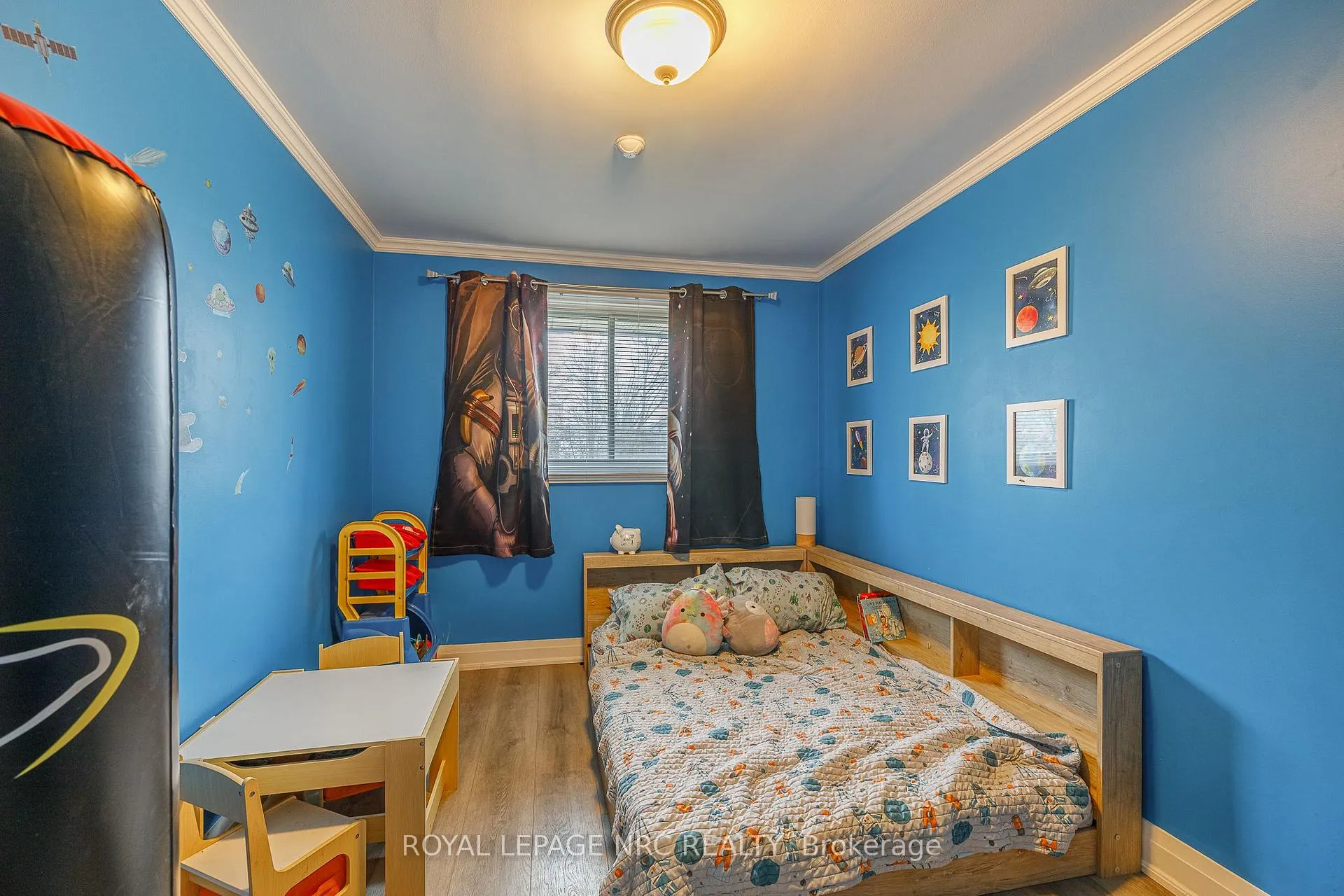 Photo 23 of 106 Lewis Street, Welland, Lincoln/Crowland — HOMEH