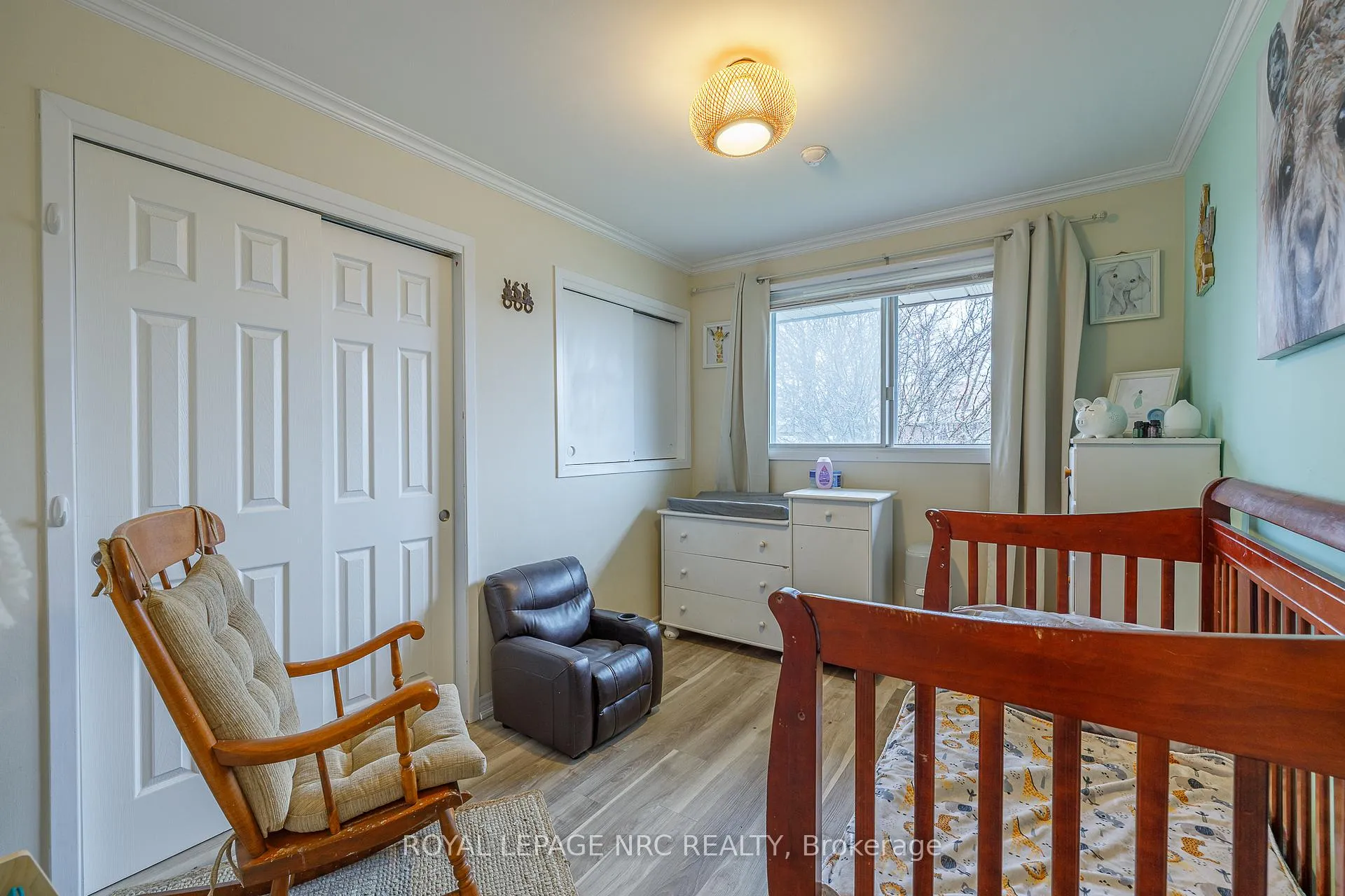 Photo 25 of 106 Lewis Street, Welland, Lincoln/Crowland — HOMEH