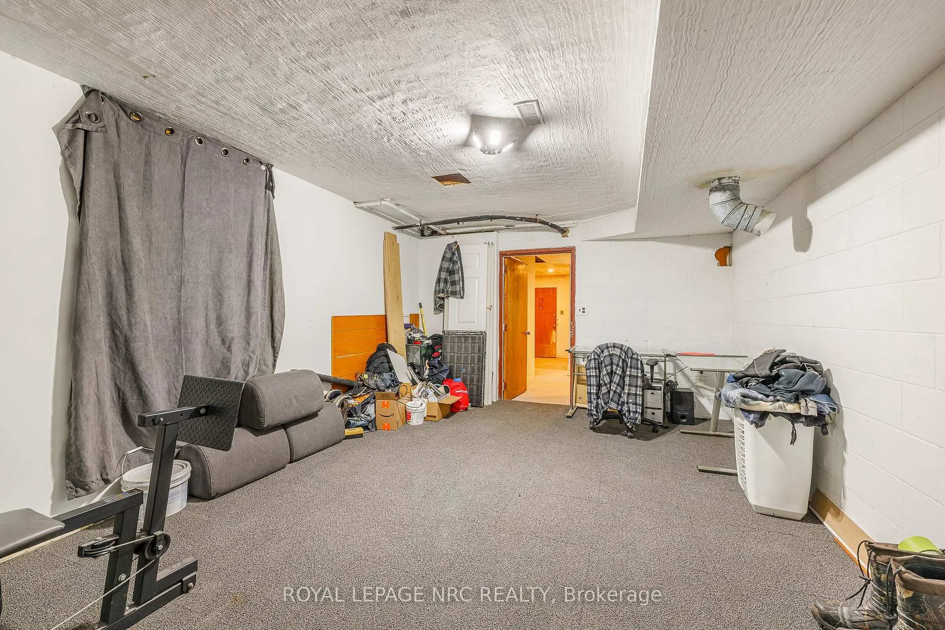 Photo 34 of 106 Lewis Street, Welland, Lincoln/Crowland — HOMEH