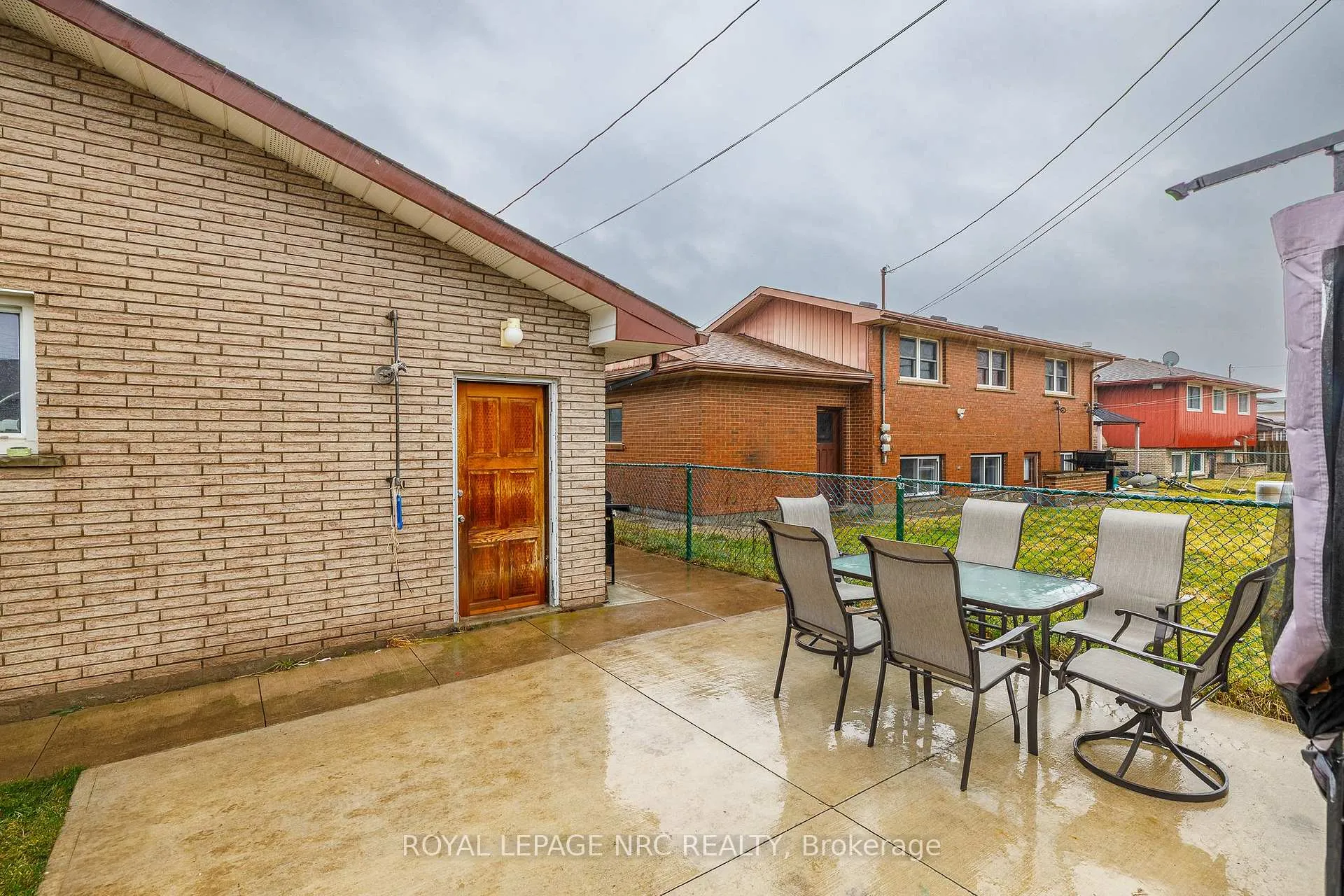 Photo 39 of 106 Lewis Street, Welland, Lincoln/Crowland — HOMEH