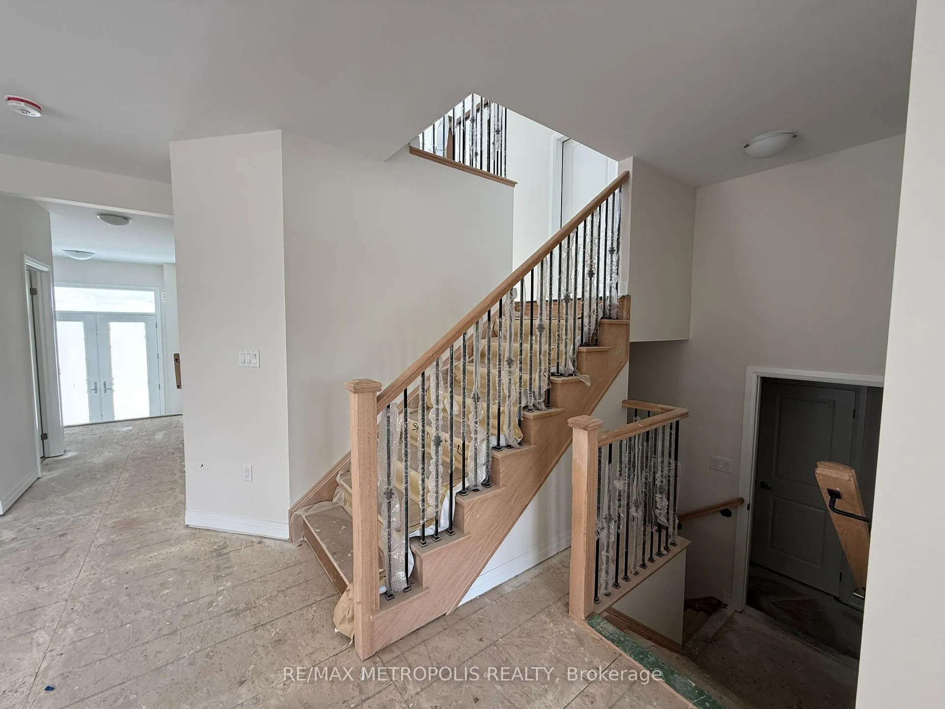 Photo 5 of 3484 Deepglade Path, Pickering, Rural Pickering — HOMEH