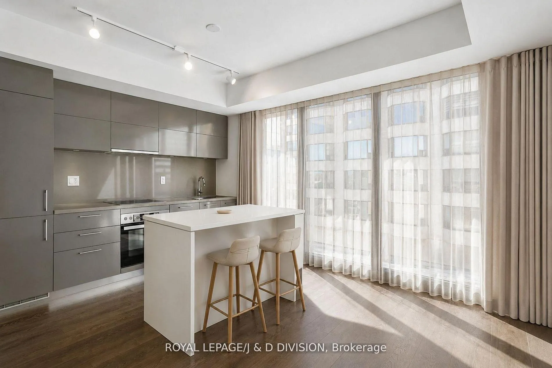 Photo 1 of Unit 1705, 188 Cumberland Street, Toronto, The Annex — HOMEH