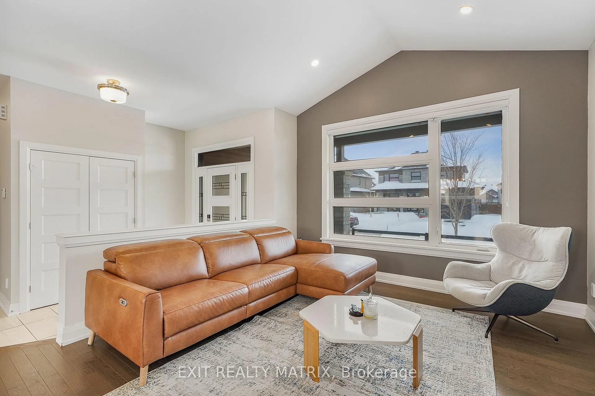 Photo 6 of 128 Lyon Street, Russell, Embrun — HOMEH
