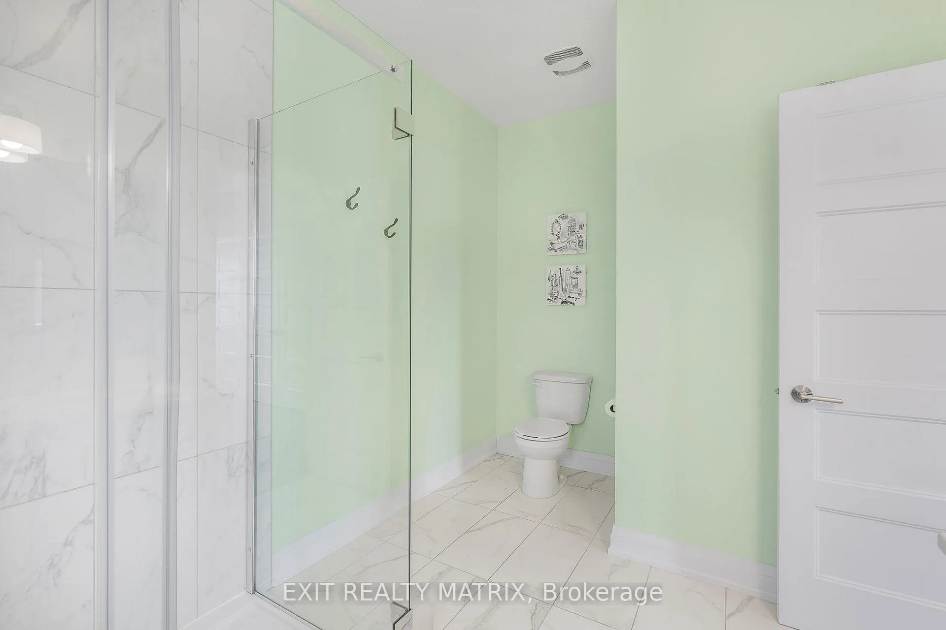 Photo 20 of 128 Lyon Street, Russell, Embrun — HOMEH