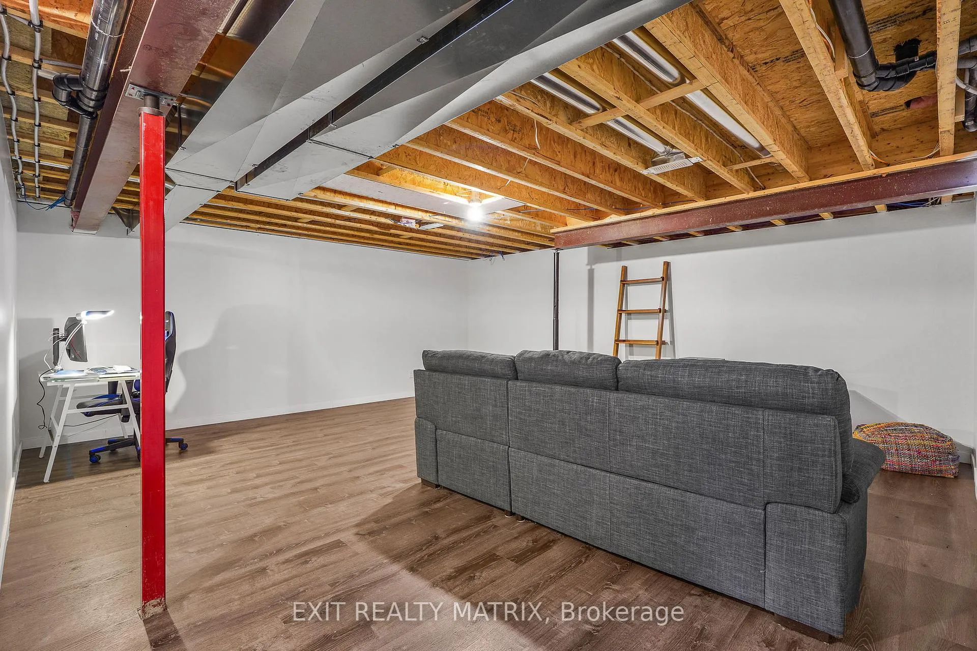 Photo 23 of 128 Lyon Street, Russell, Embrun — HOMEH