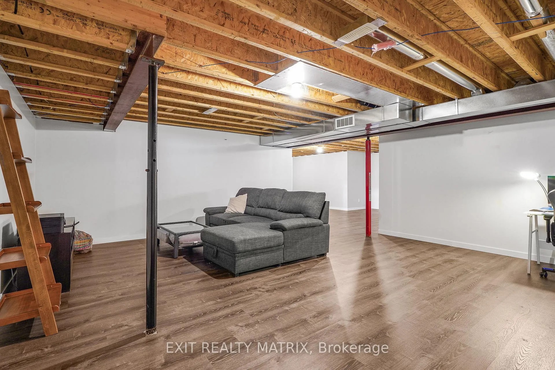 Photo 24 of 128 Lyon Street, Russell, Embrun — HOMEH