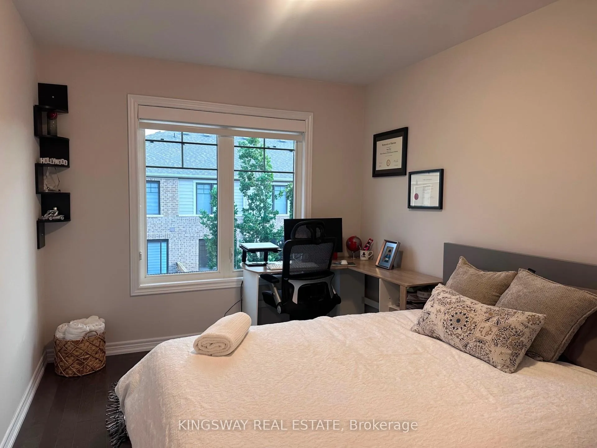 Photo 6 of 49 Waterview Lane, Grimsby, Grimsby Beach — HOMEH
