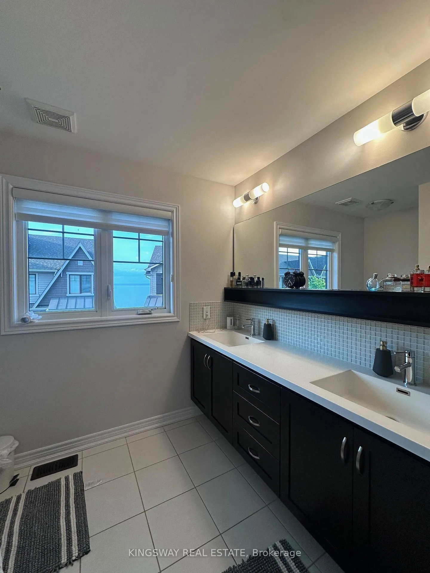 Photo 15 of 49 Waterview Lane, Grimsby, Grimsby Beach — HOMEH