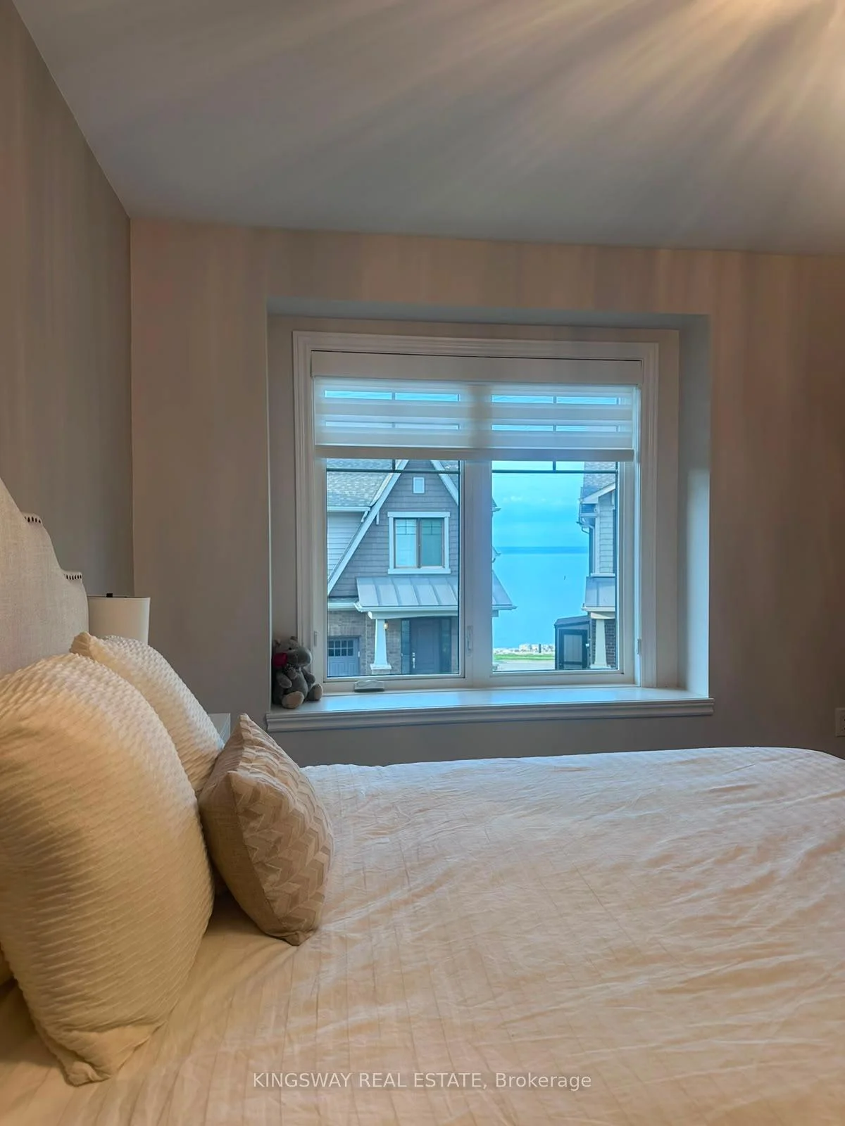 Photo 29 of 49 Waterview Lane, Grimsby, Grimsby Beach — HOMEH