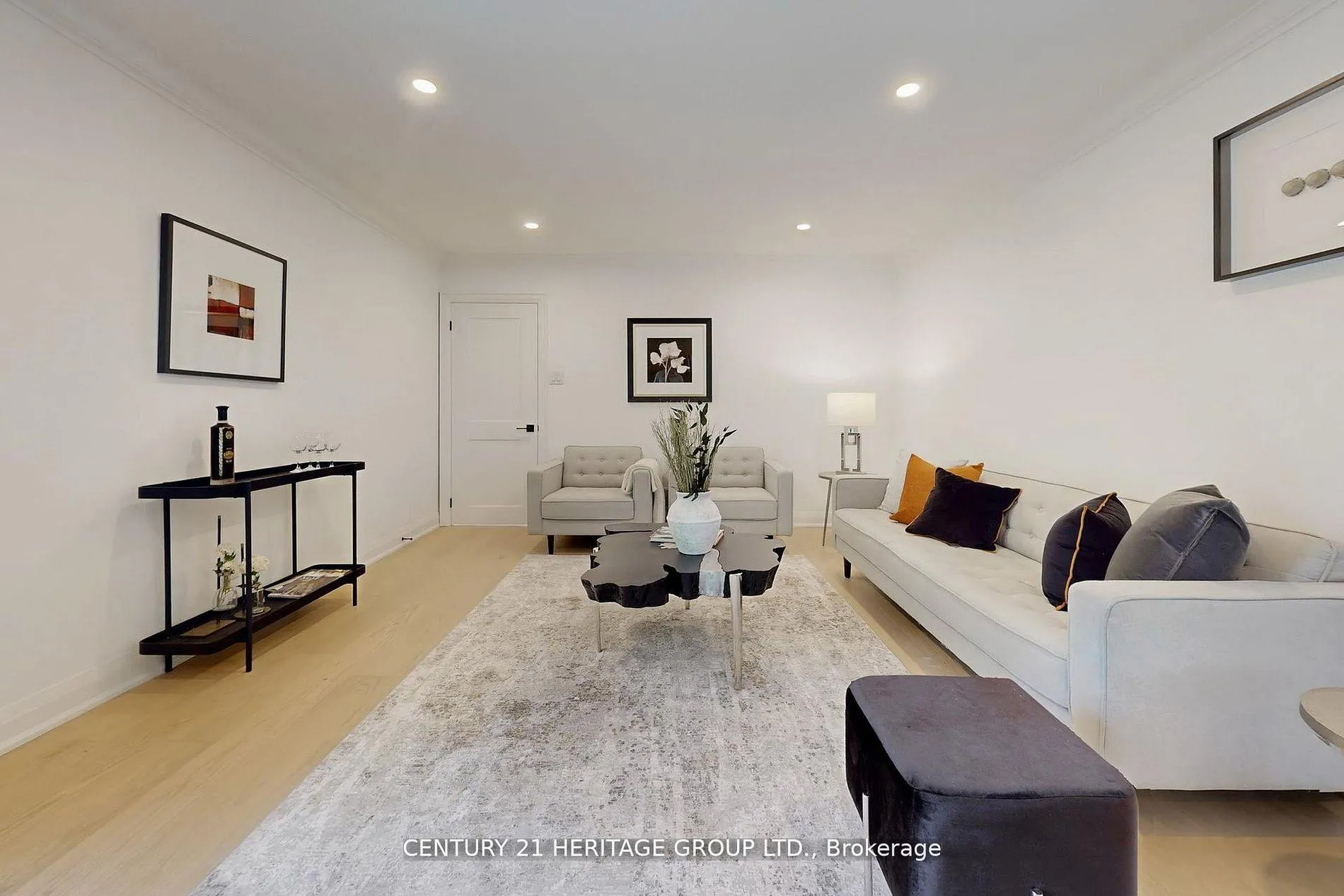 Photo 9 of 10 Cherry Blossom Lane, Markham, Royal Orchard — HOMEH