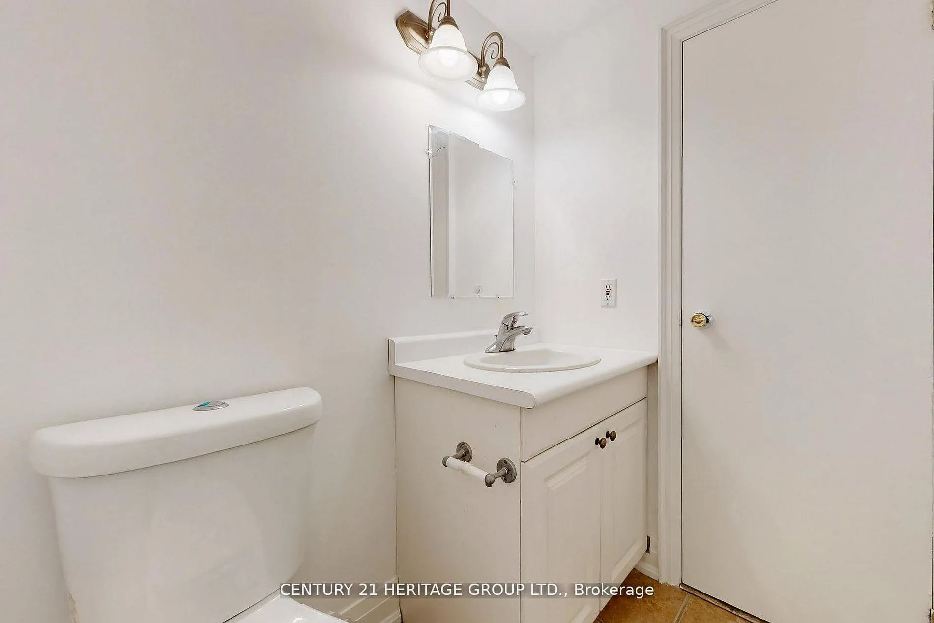 Photo 36 of 10 Cherry Blossom Lane, Markham, Royal Orchard — HOMEH