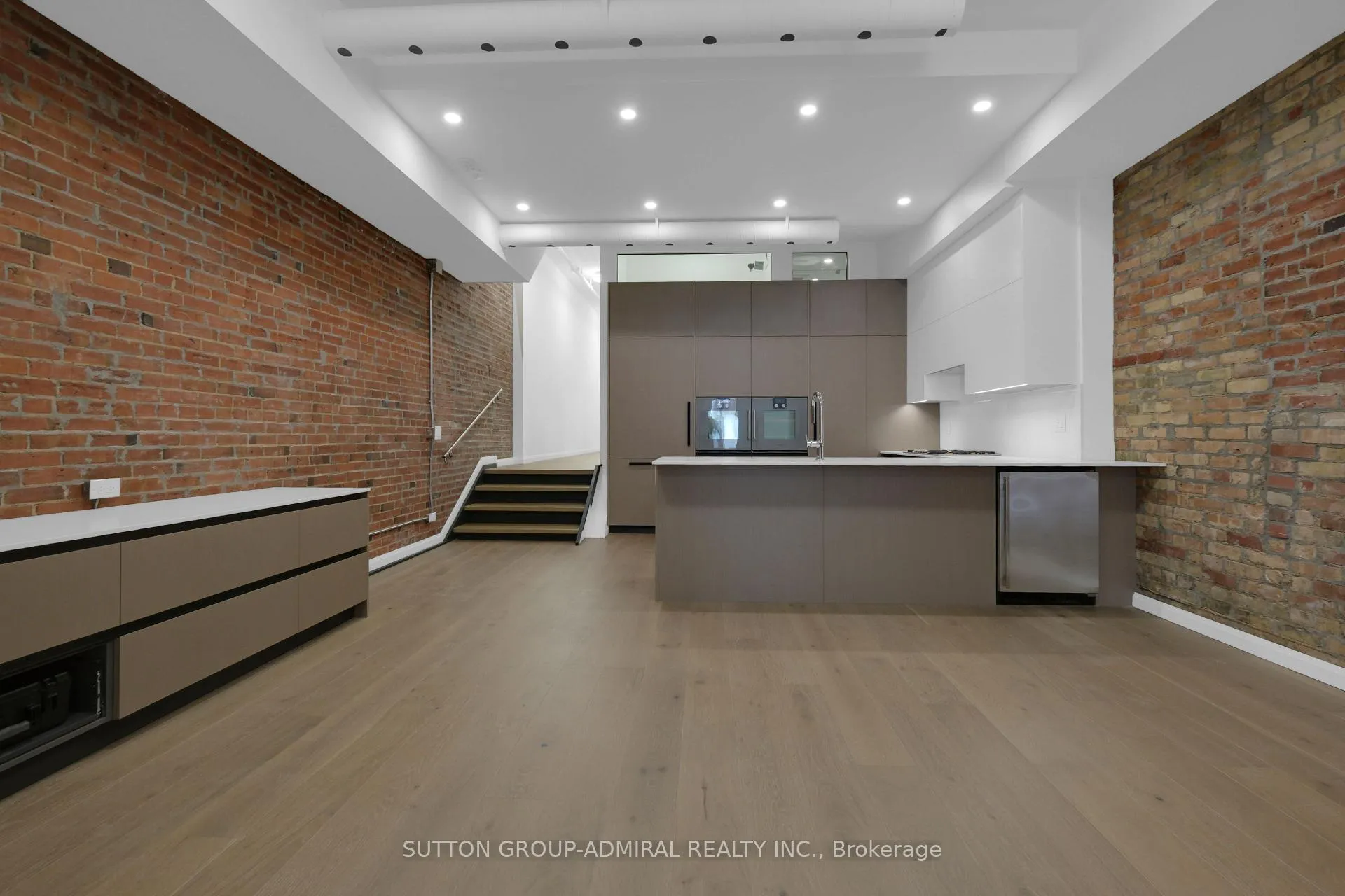 Photo 11 of Unit 101 (main floor), 647 College Street, Toronto, Palmerston-Little Italy — HOMEH
