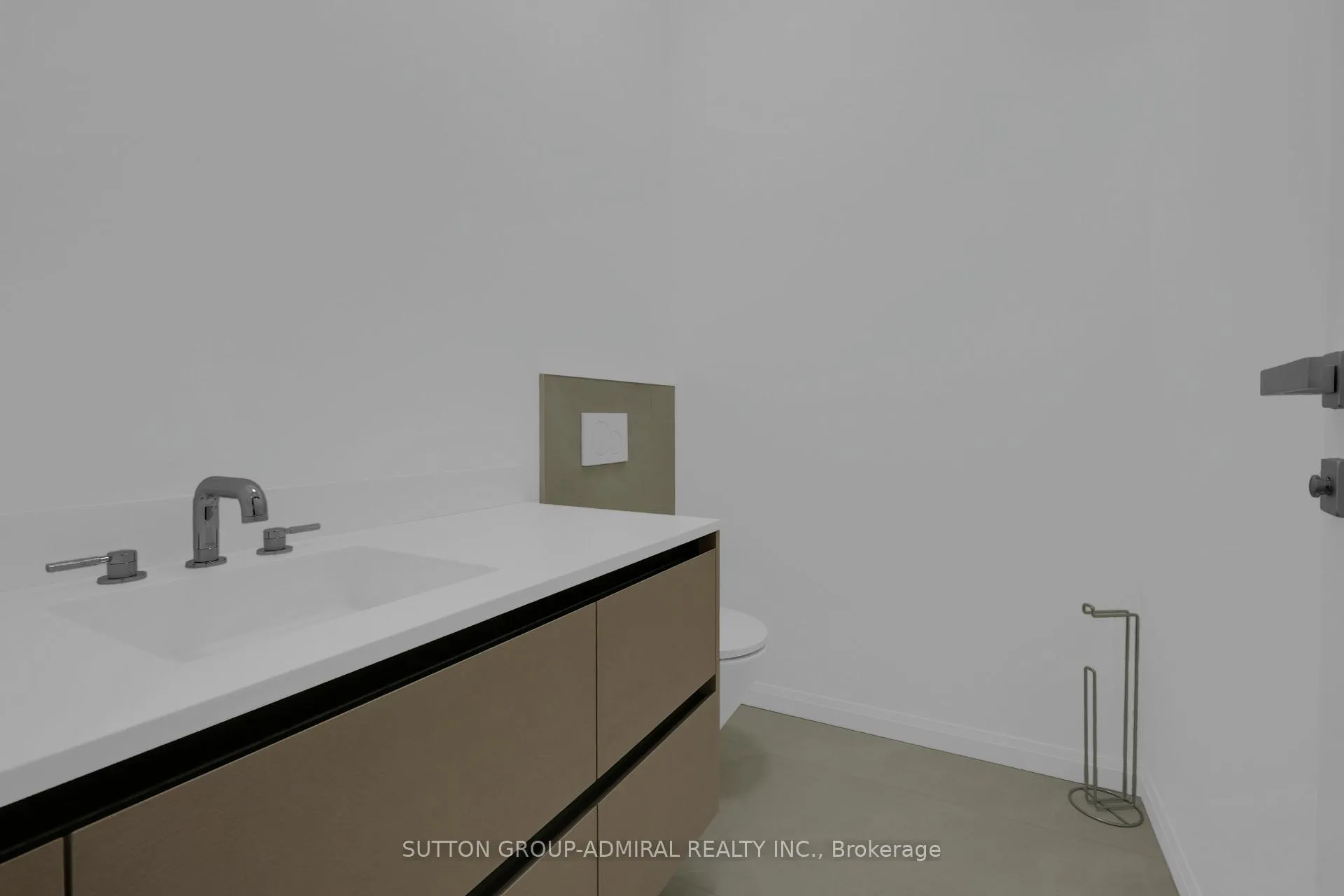 Photo 23 of Unit 101 (main floor), 647 College Street, Toronto, Palmerston-Little Italy — HOMEH