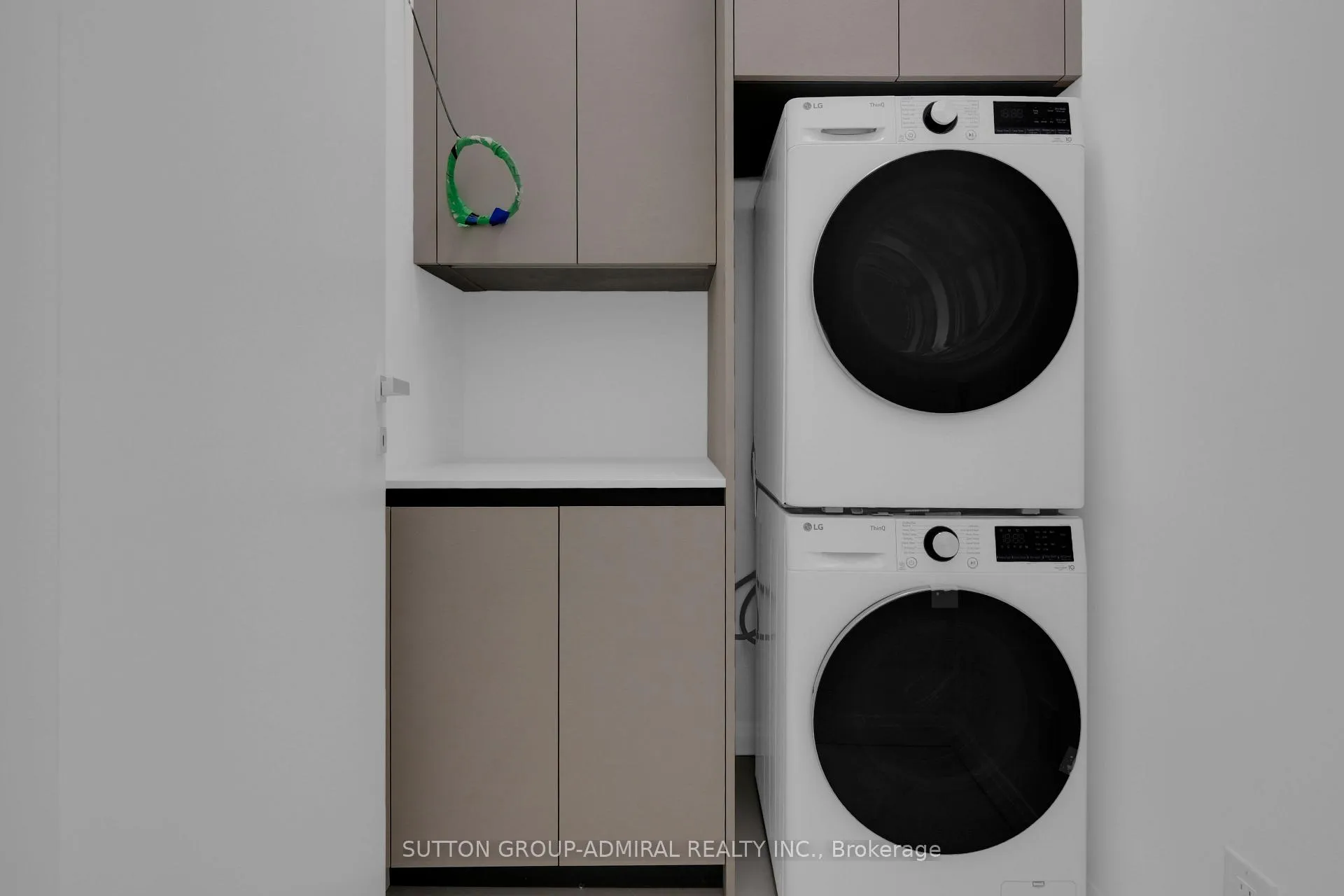 Photo 24 of Unit 101 (main floor), 647 College Street, Toronto, Palmerston-Little Italy — HOMEH