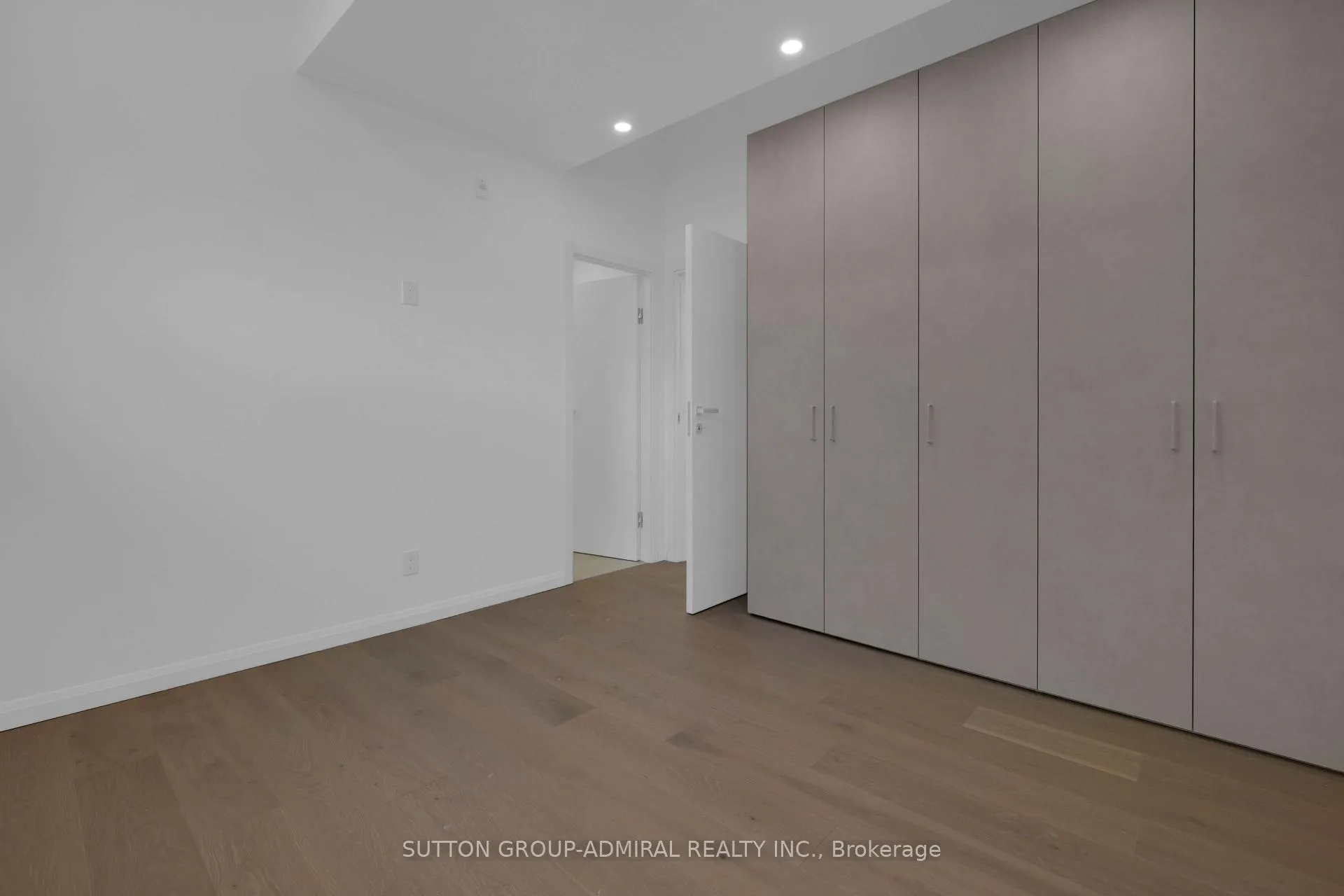 Photo 29 of Unit 101 (main floor), 647 College Street, Toronto, Palmerston-Little Italy — HOMEH