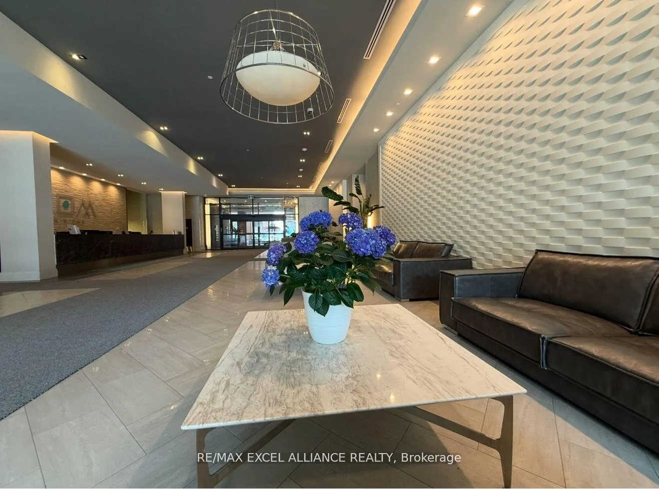 Photo 3 of Unit 1103, 460 Adelaide Street E, Toronto, Moss Park — HOMEH