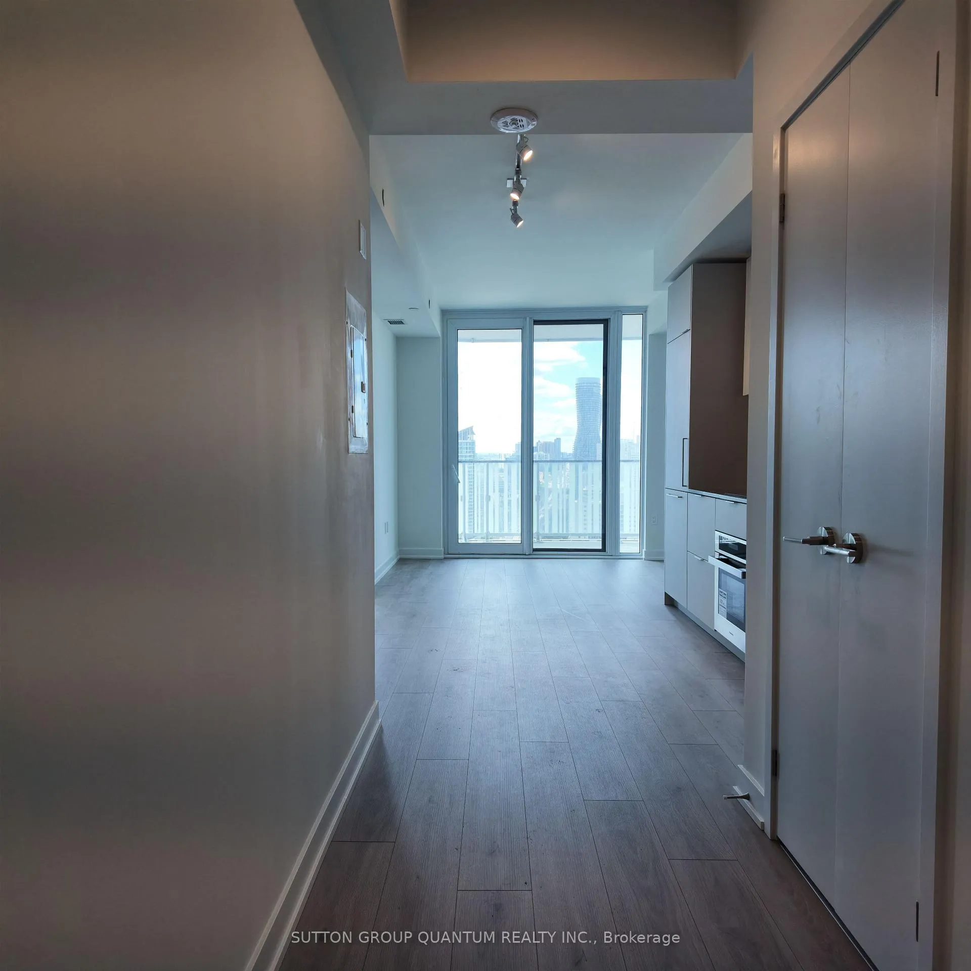 Photo 3 of Unit 2707, 1 Fairview Road E, Mississauga, Mississauga Valleys — HOMEH